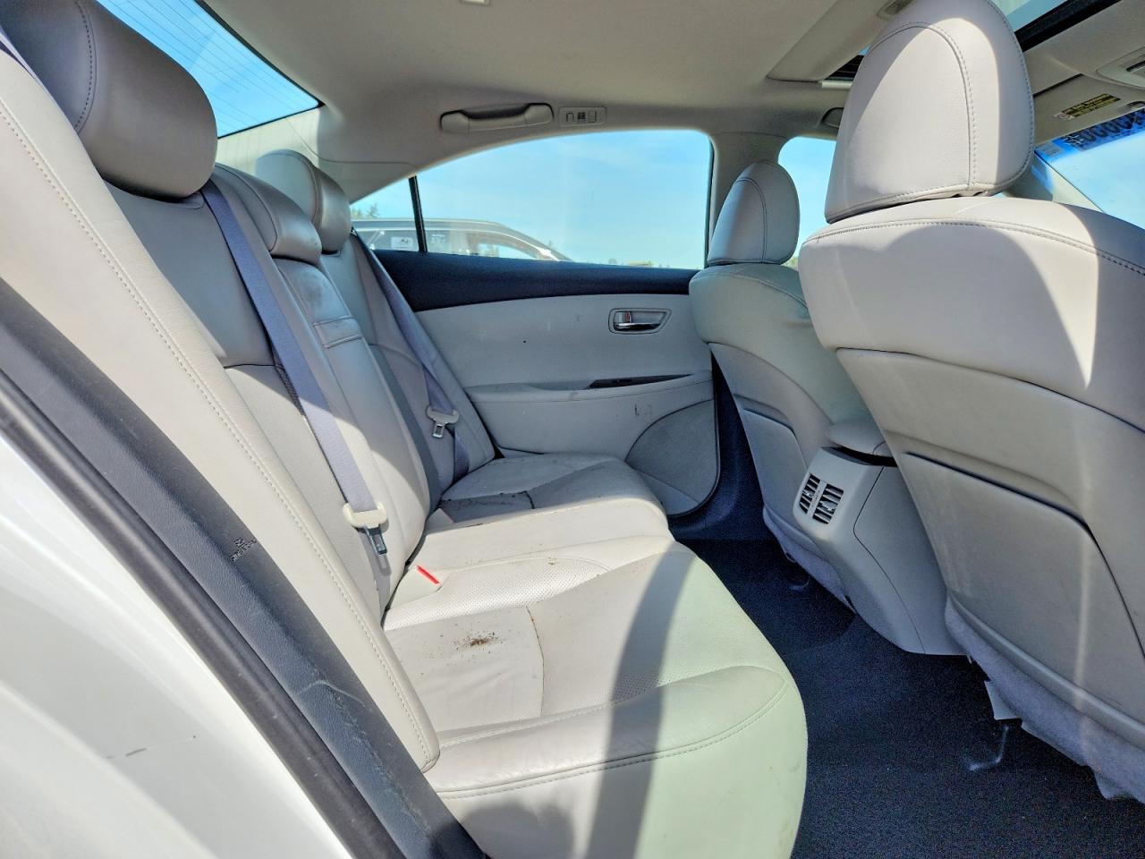 2010 Lexus Es 350 White vin: JTHBK1EG9A2405597