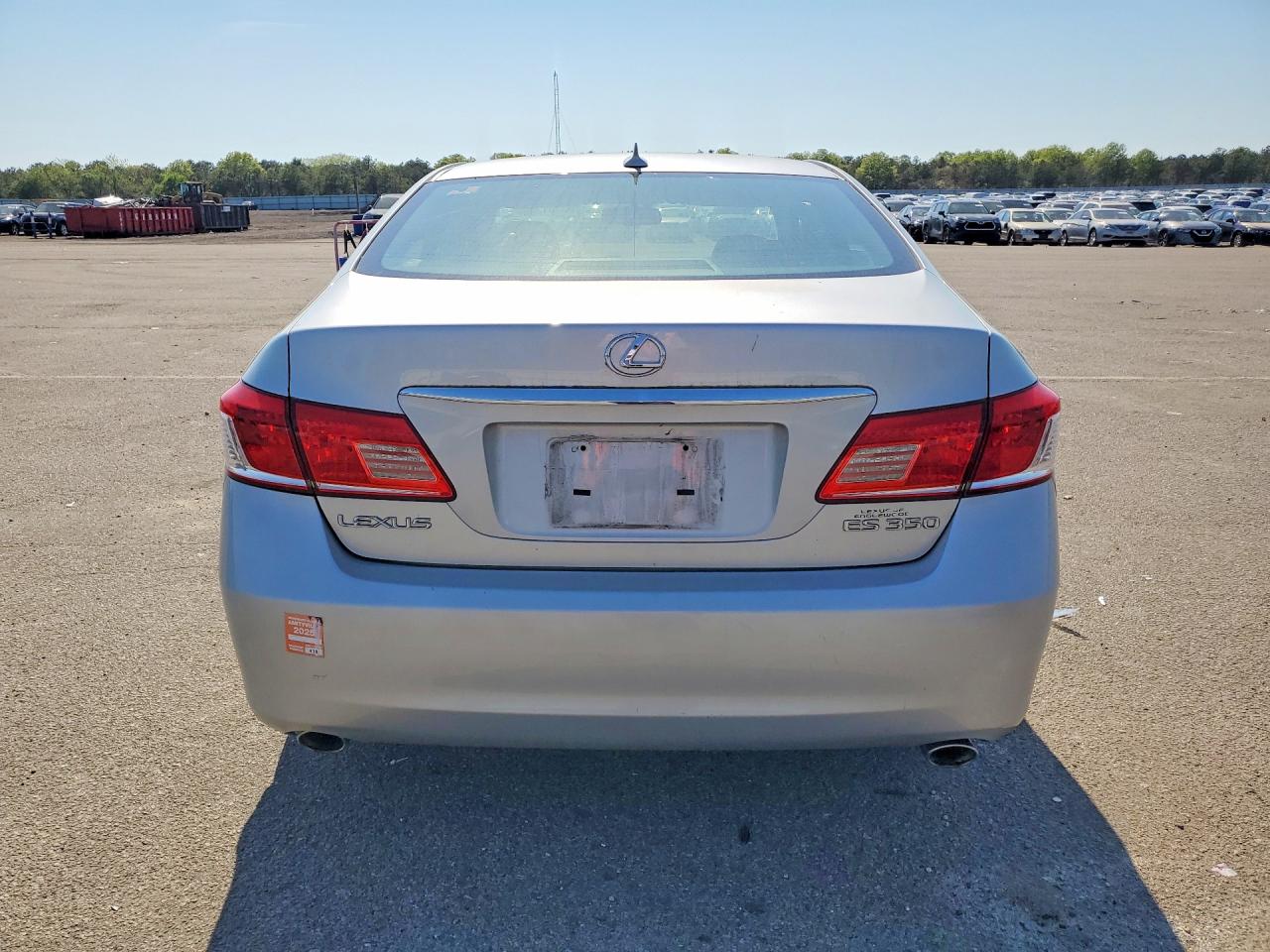 2010 Lexus Es 350 Silver vin: JTHBK1EG9A2406619
