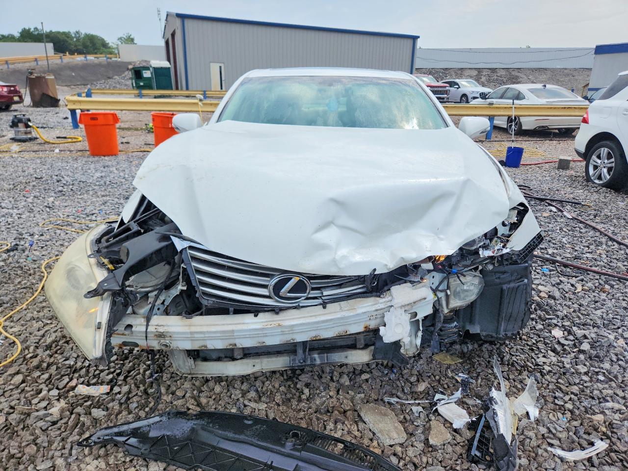 2010 Lexus Es 350 White vin: JTHBK1EG9A2409777