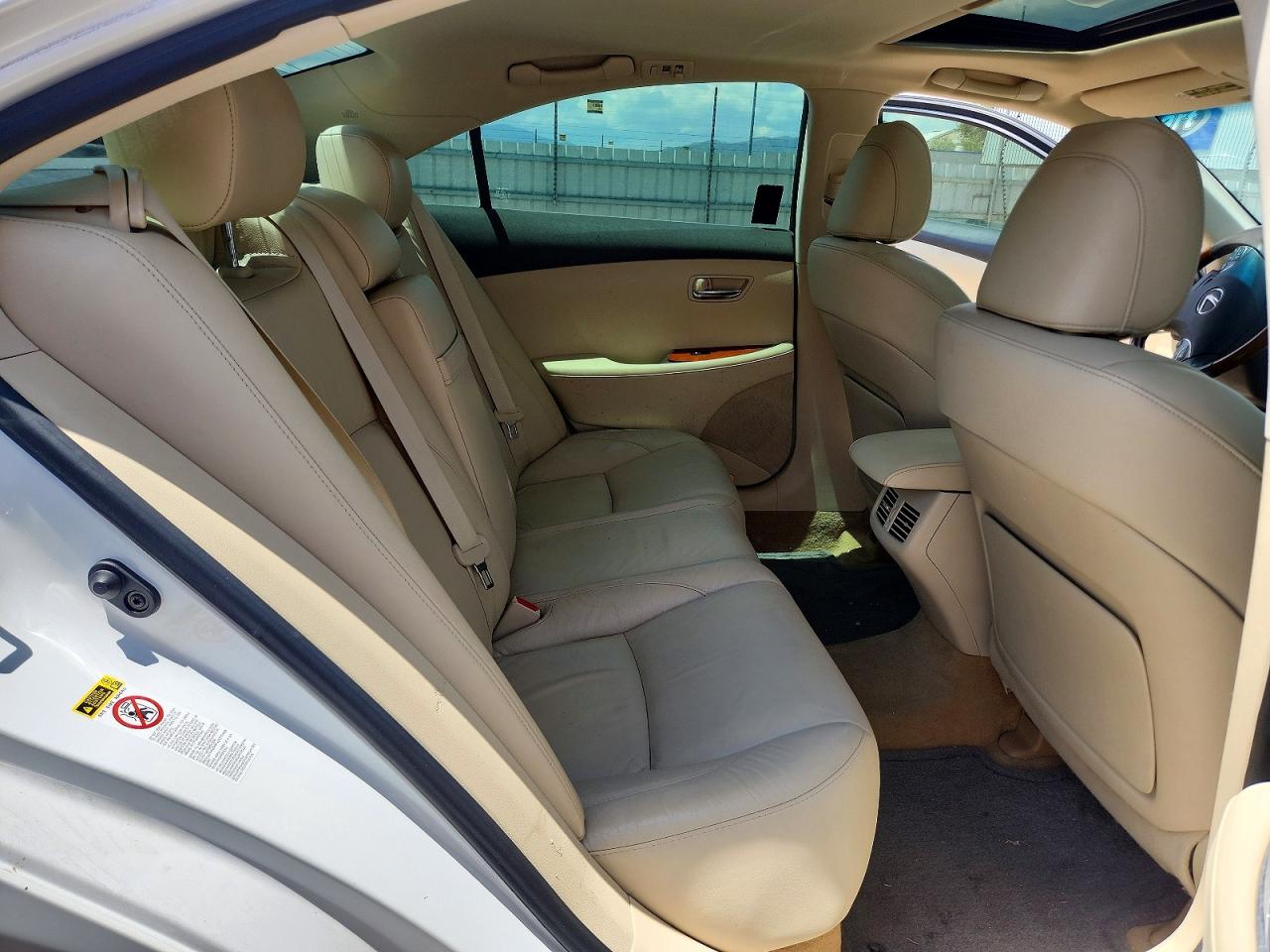 2011 Lexus Es 350 White vin: JTHBK1EG9B2419646