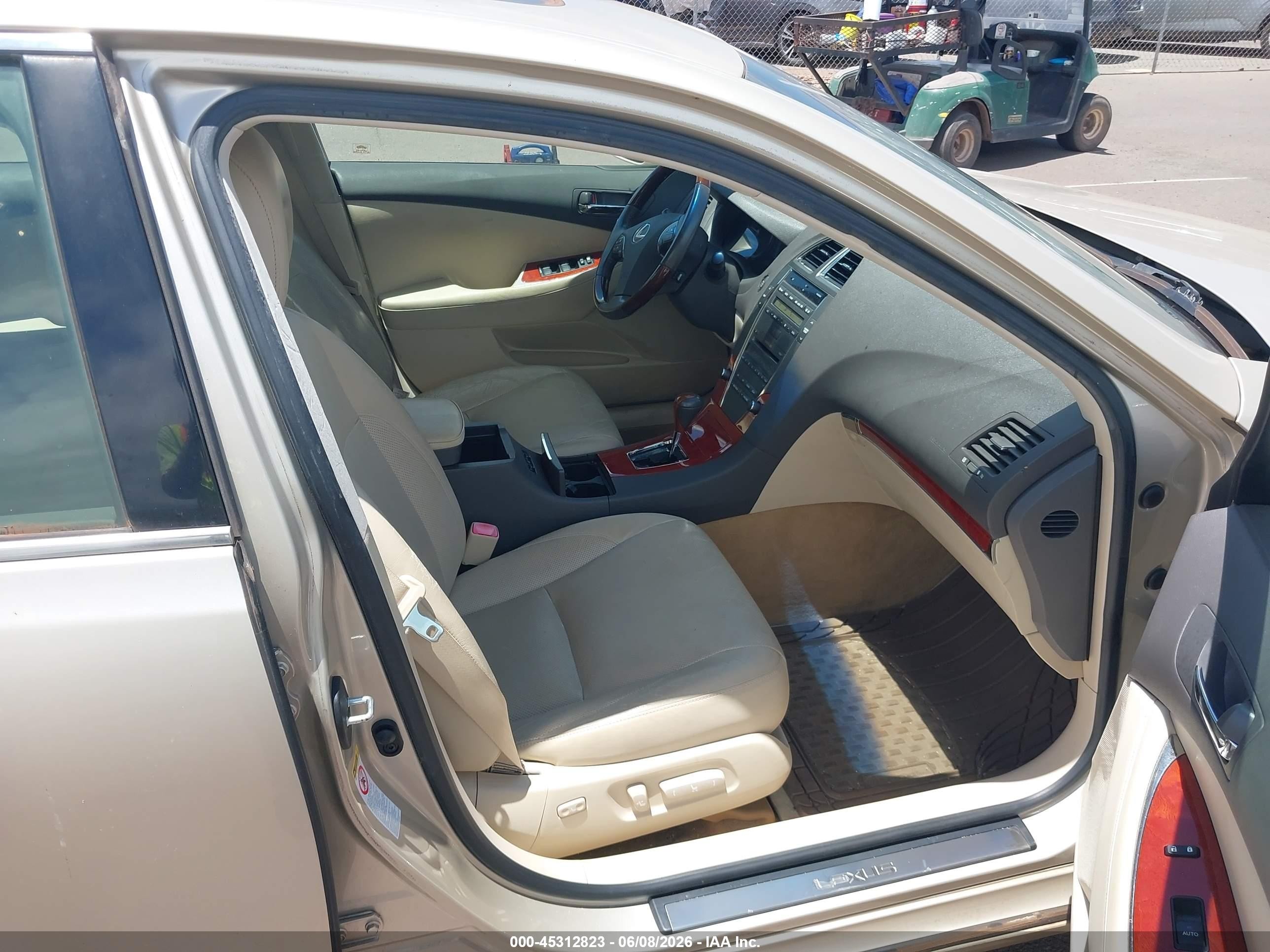 2011 Lexus Es 350 Золотой vin: JTHBK1EG9B2421929