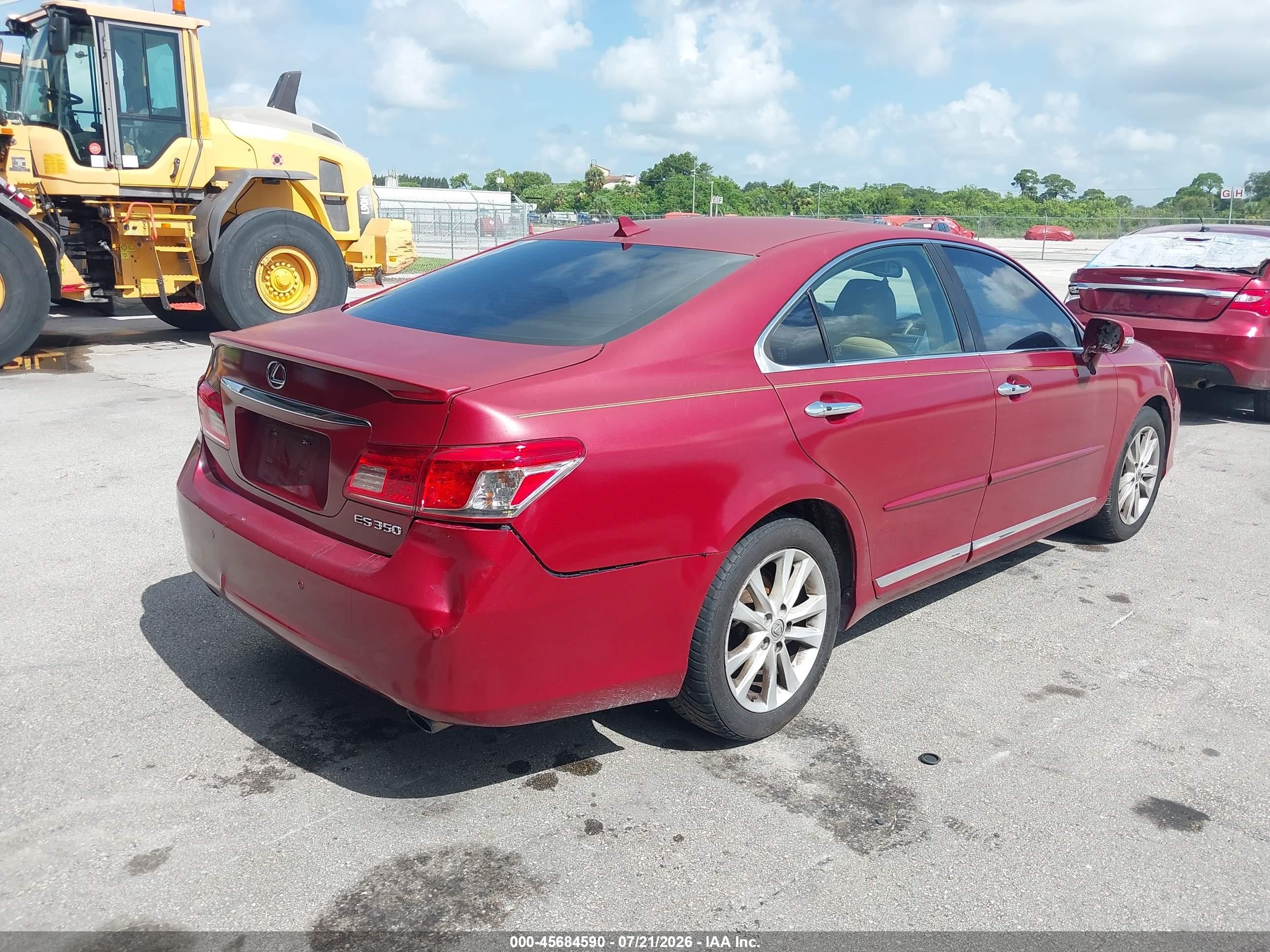 2011 Lexus Es 350   Красный vin: JTHBK1EG9B2422272