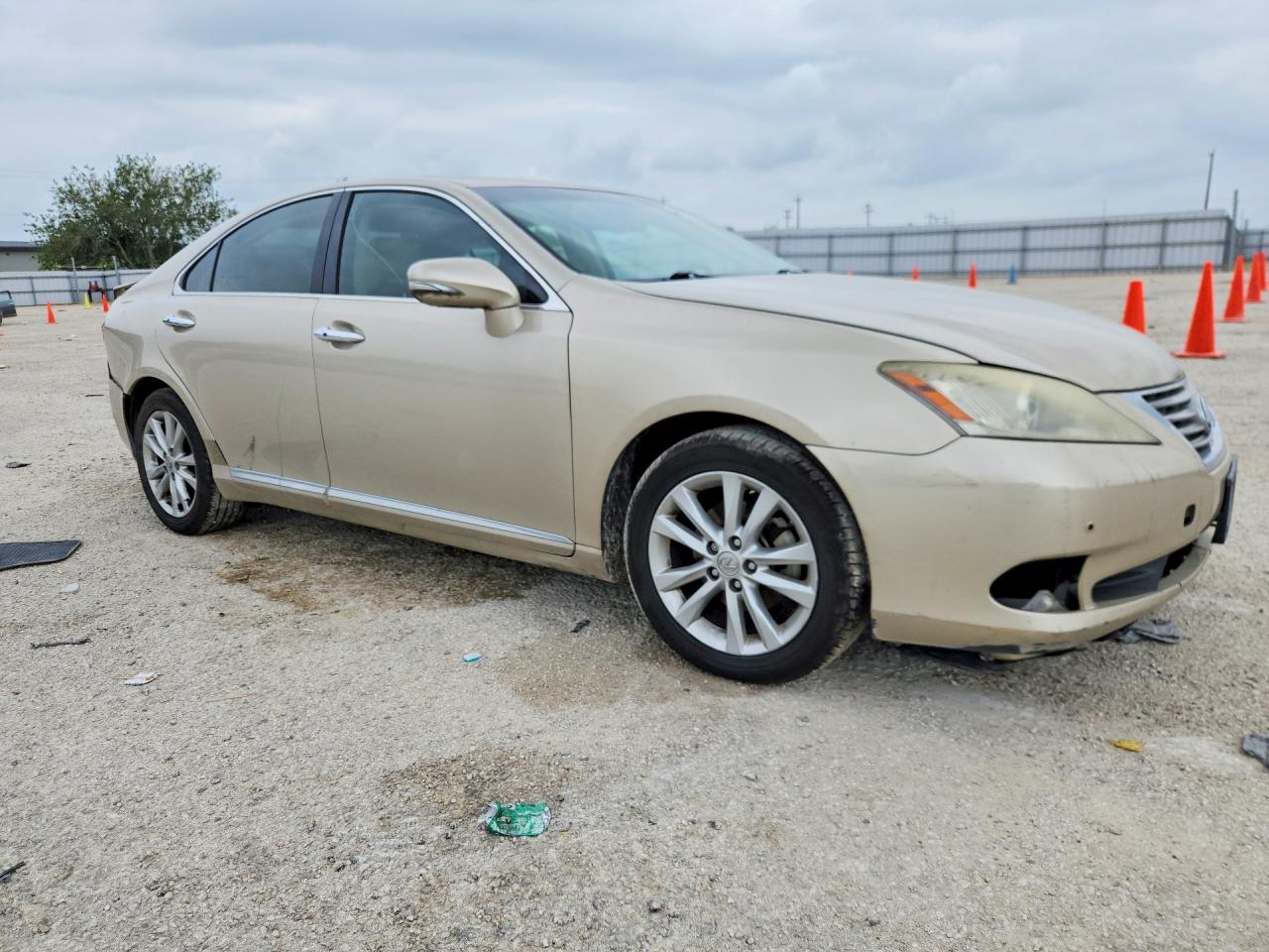 2011 Lexus Es 350 Beige vin: JTHBK1EG9B2426743