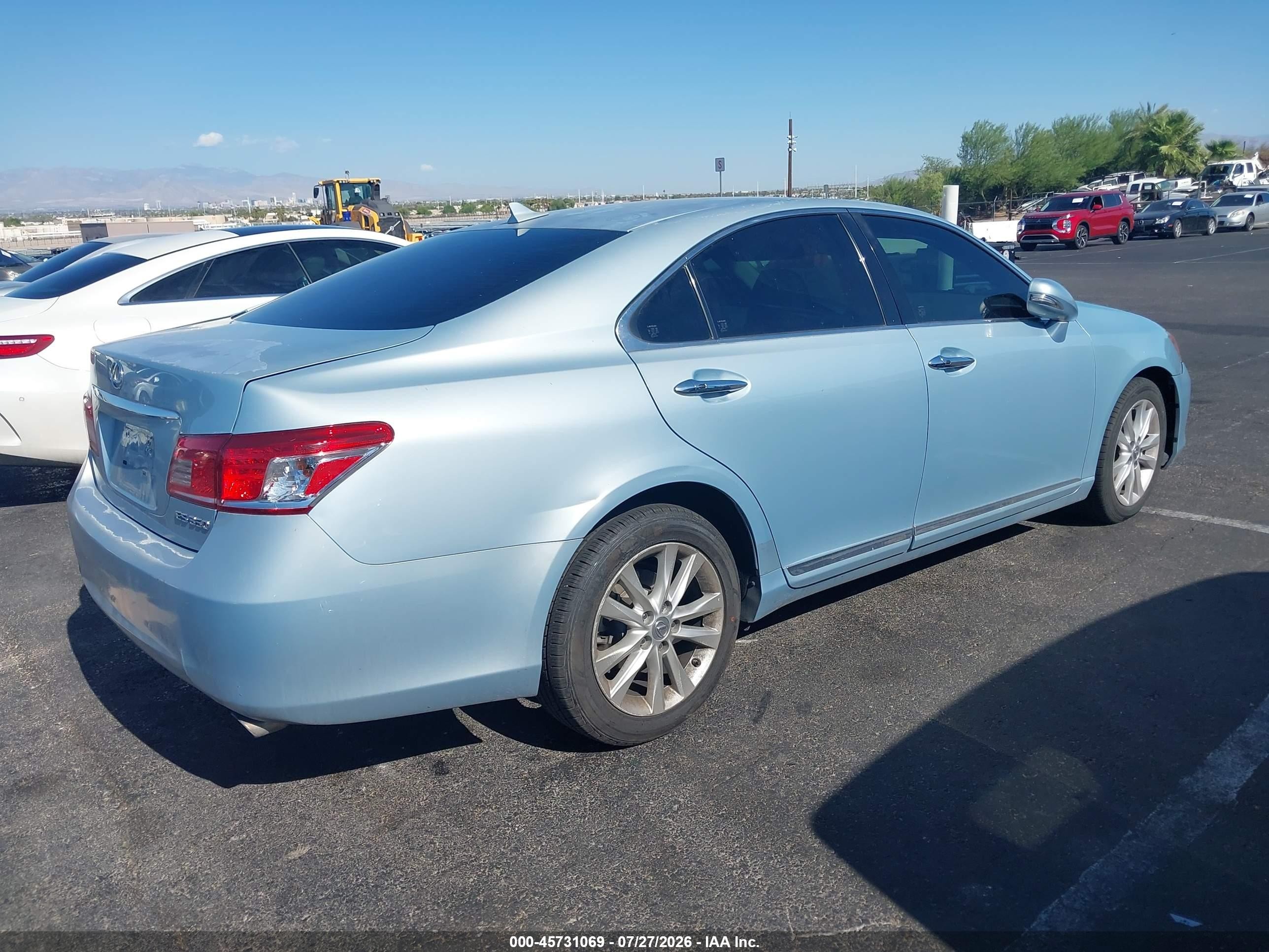 2011 Lexus Es 350   Light Blue vin: JTHBK1EG9B2433756