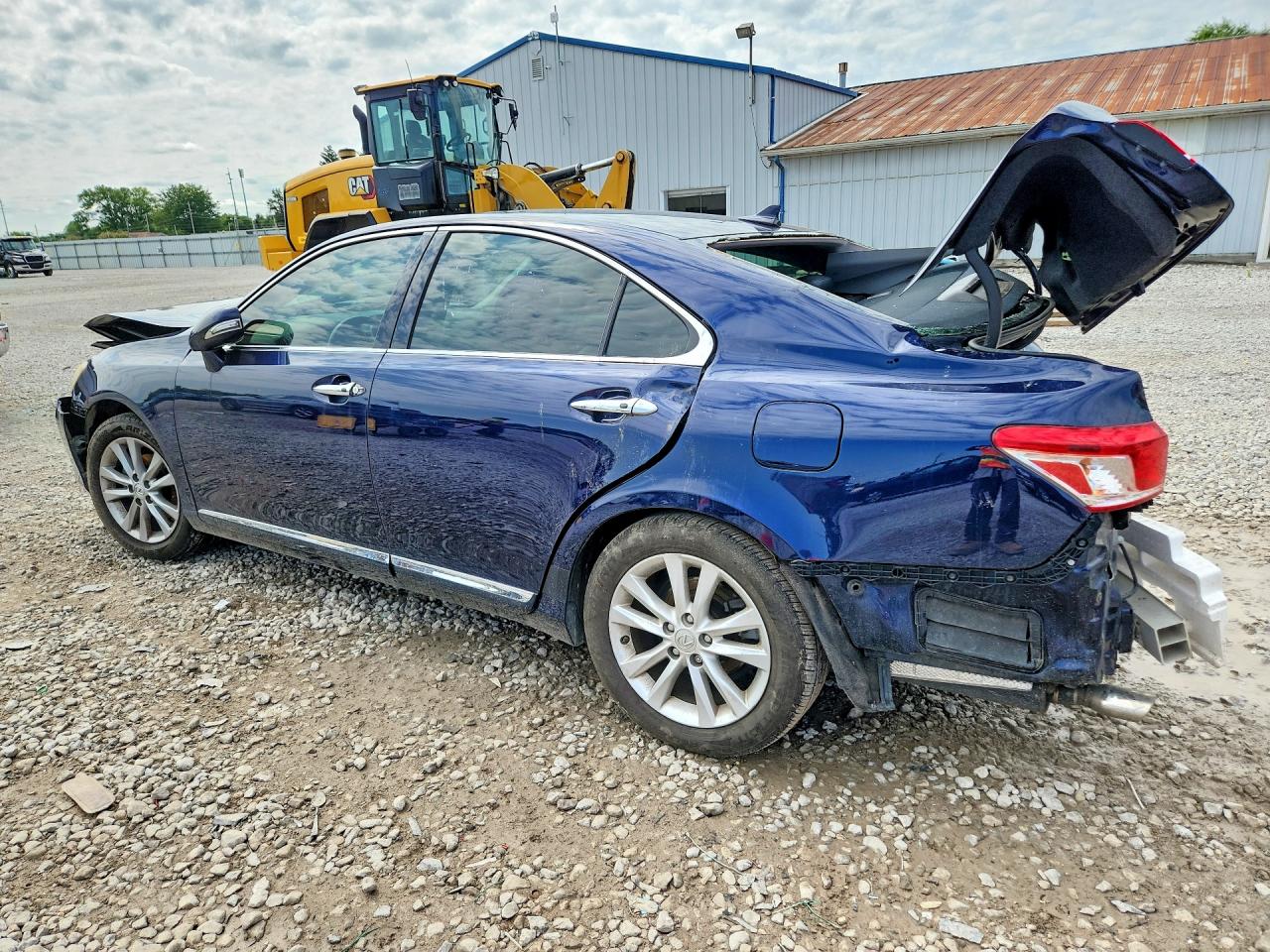 2011 Lexus Es 350 Blue vin: JTHBK1EG9B2434518