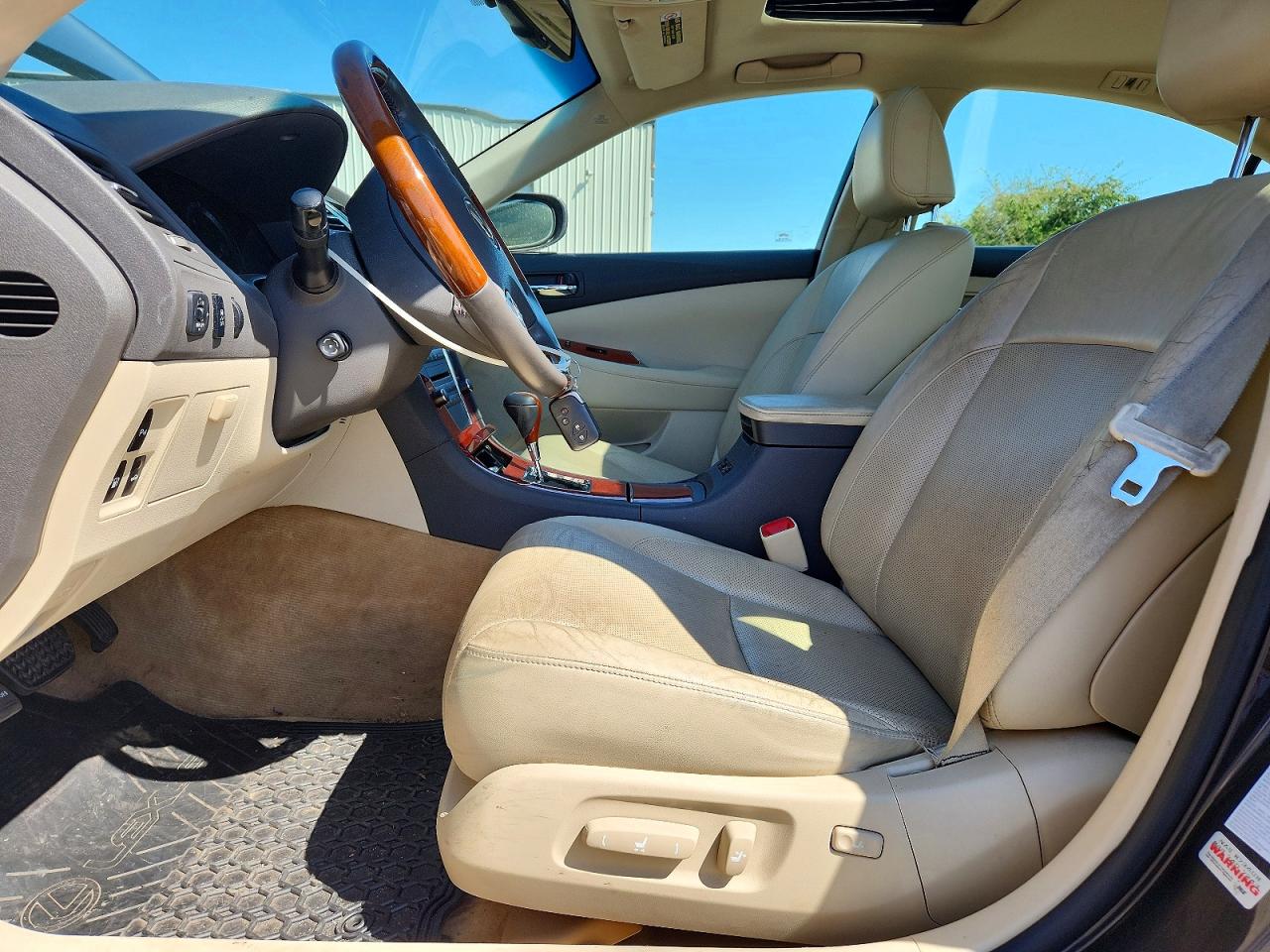 2011 Lexus Es 350 Black vin: JTHBK1EG9B2437452