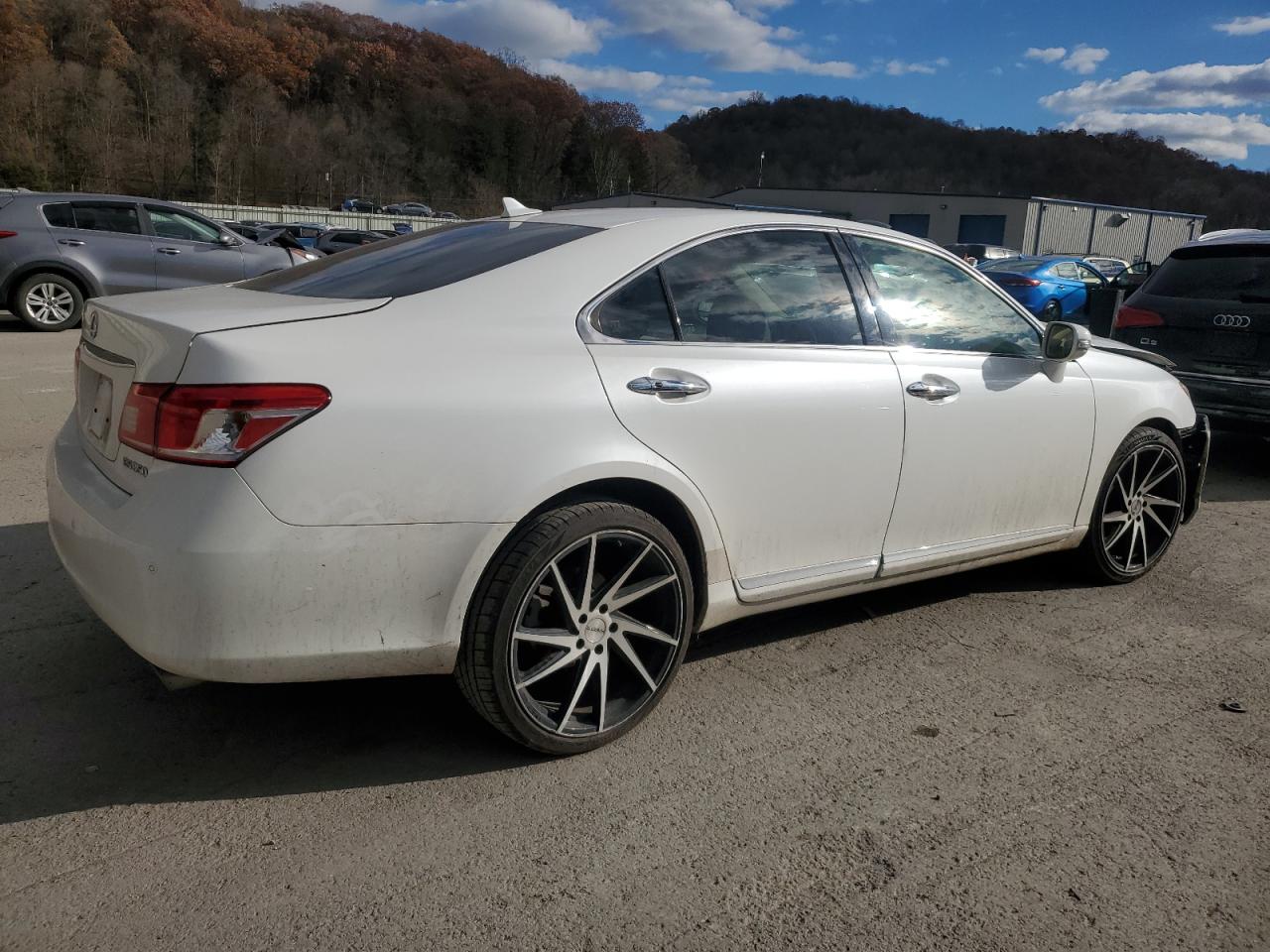 2011 Lexus Es 350 White vin: JTHBK1EG9B2438116