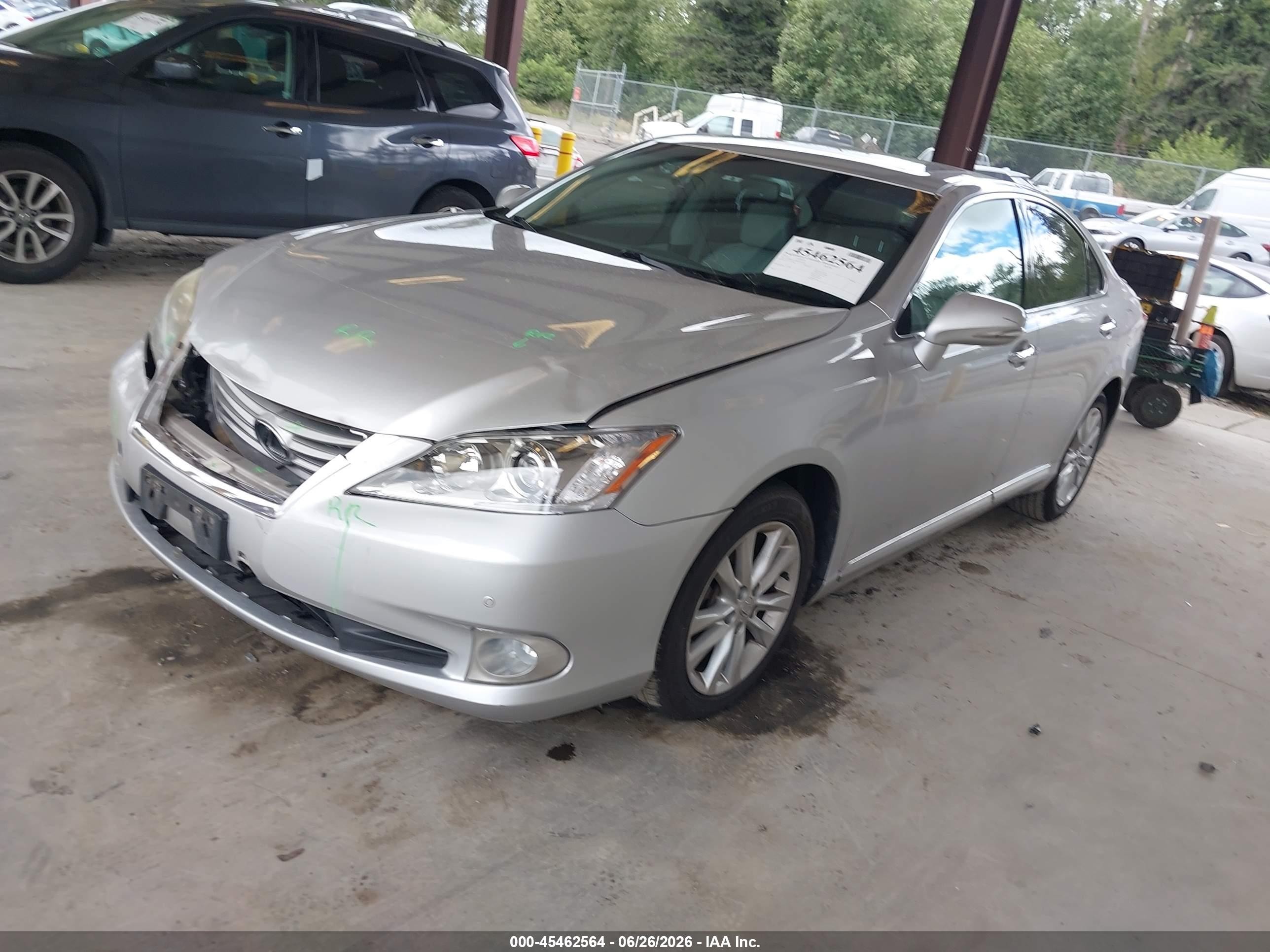 2011 Lexus Es 350   Silver vin: JTHBK1EG9B2442182
