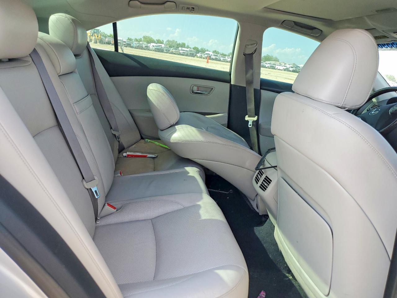 2012 Lexus Es 350 Silver vin: JTHBK1EG9C2479590