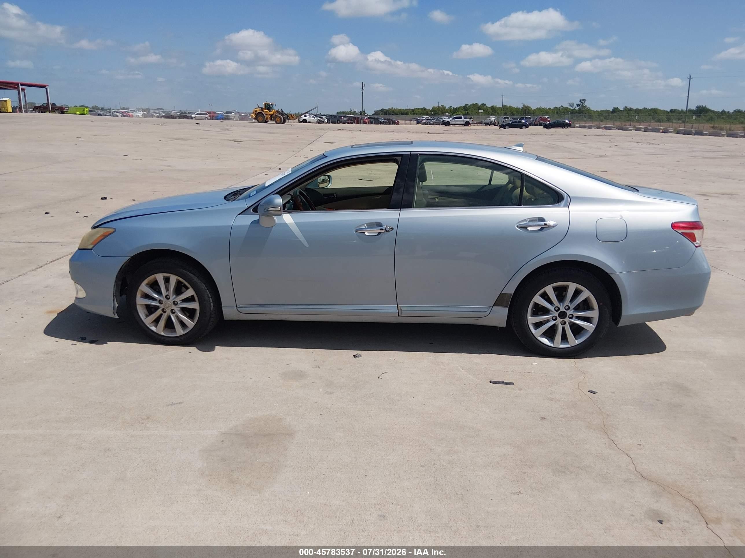 2012 Lexus Es 350   Blue vin: JTHBK1EG9C2505878