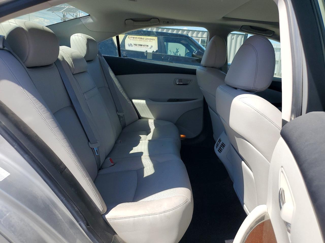 2010 Lexus Es 350 Silver vin: JTHBK1EGXA2344065