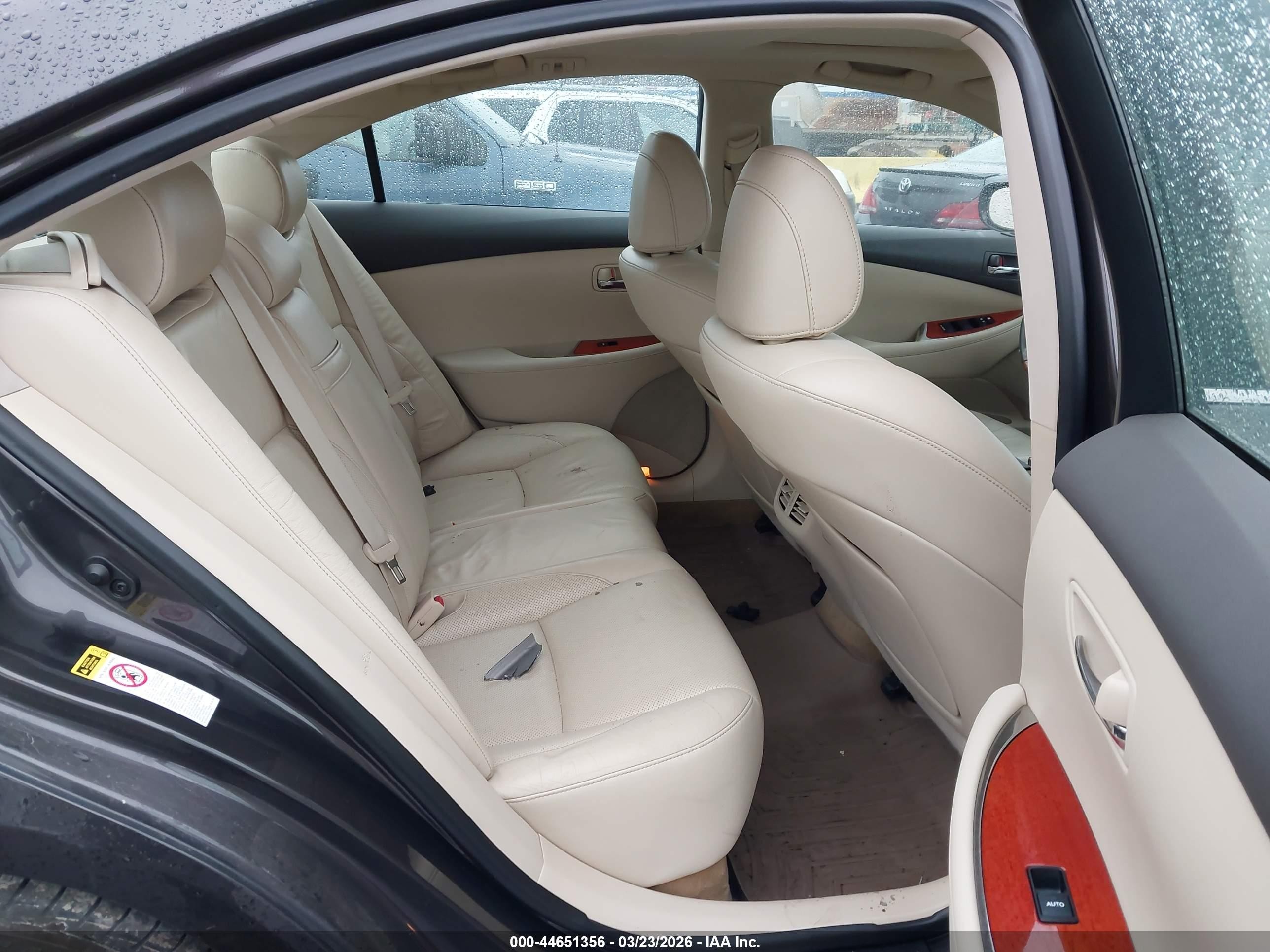 2010 Lexus Es 350   Gray vin: JTHBK1EGXA2368964