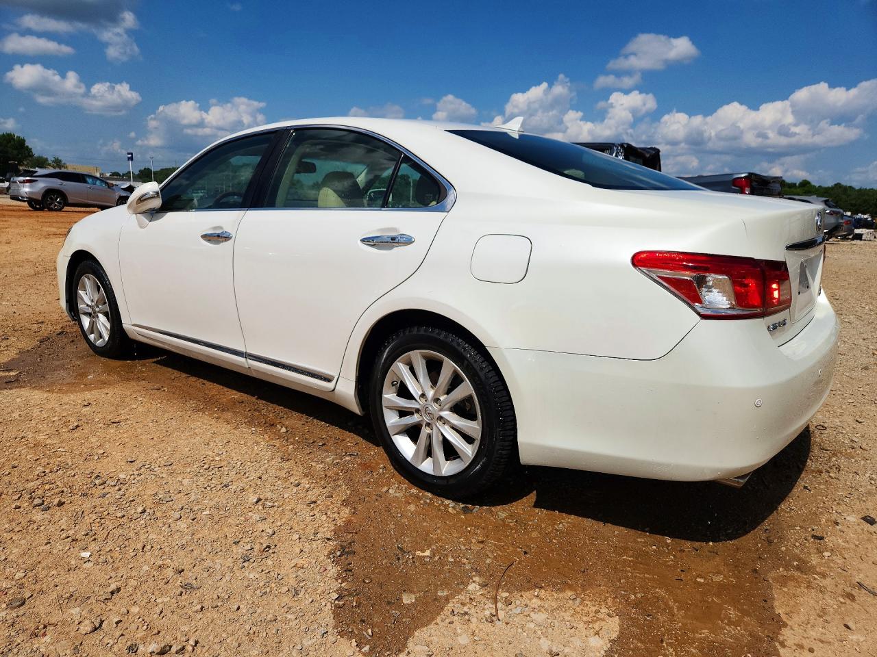 2010 Lexus Es 350 Белый vin: JTHBK1EGXA2376238