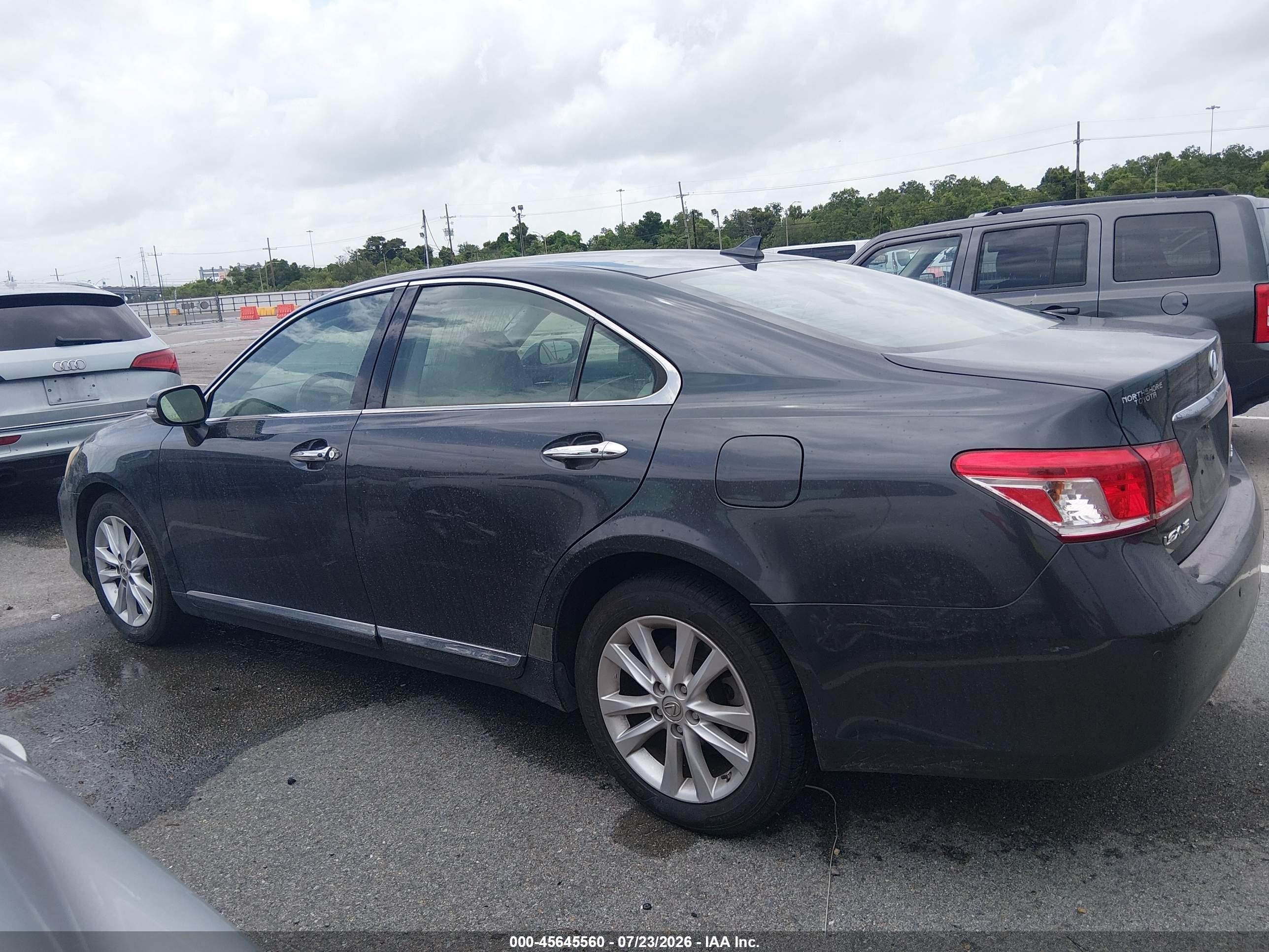 2010 Lexus Es 350   Dark Blue vin: JTHBK1EGXA2395646