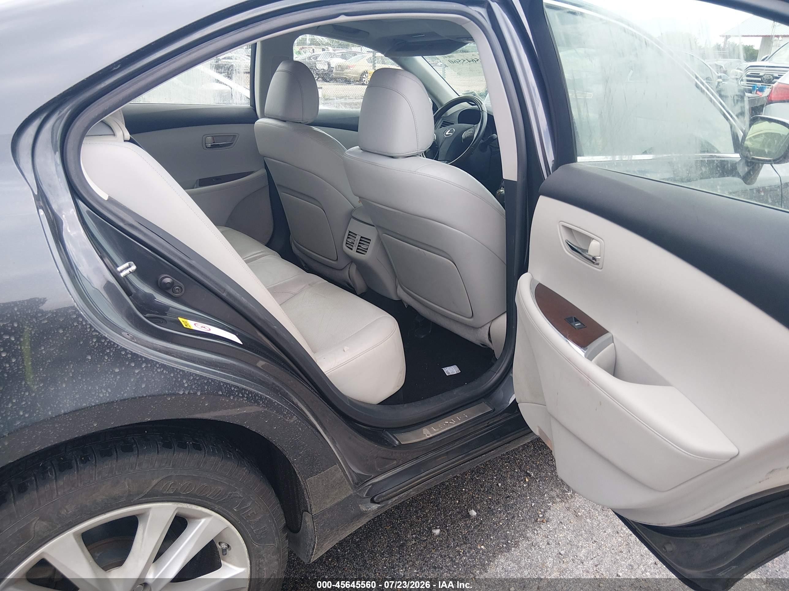 2010 Lexus Es 350   Dark Blue vin: JTHBK1EGXA2395646