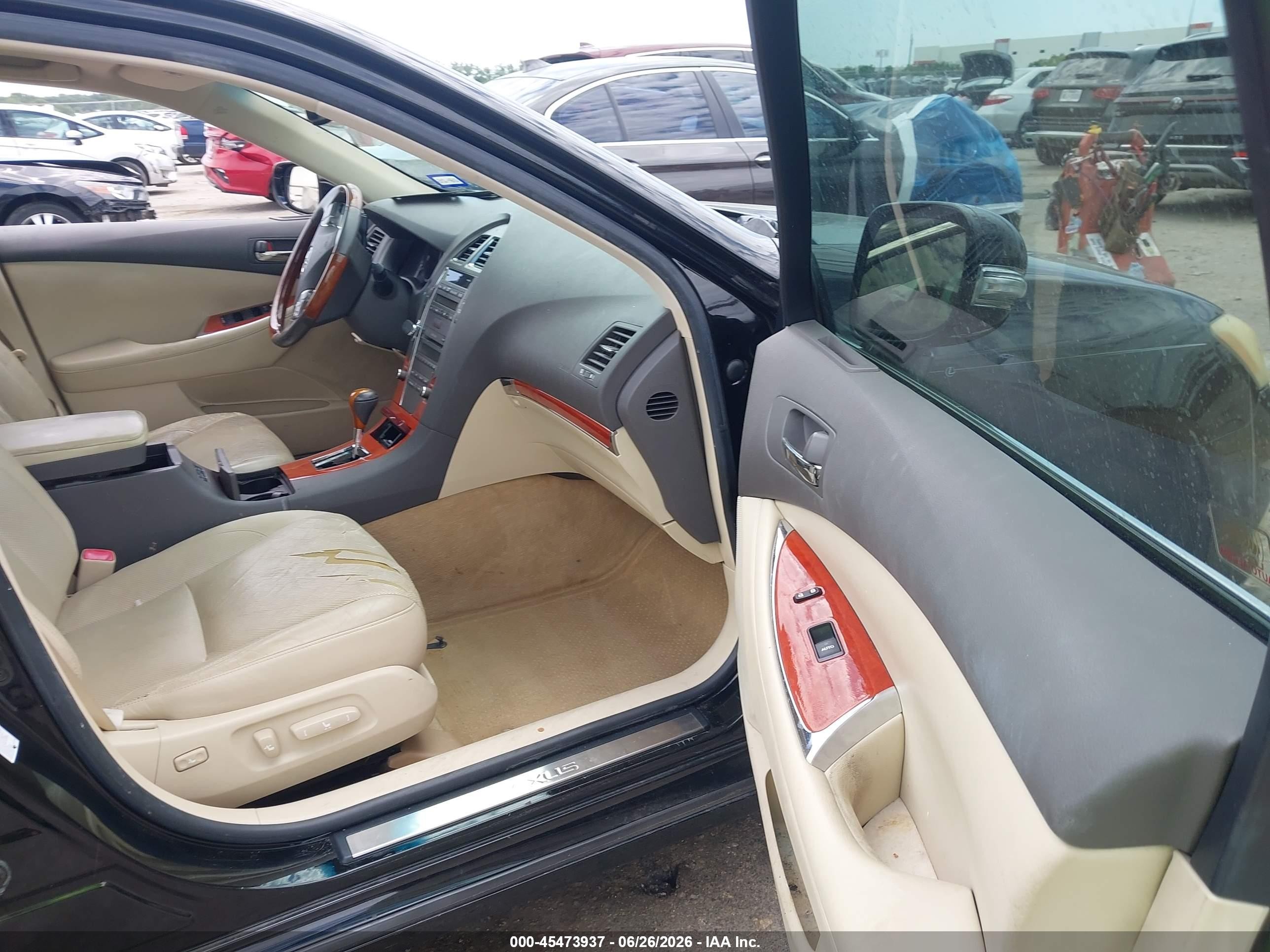 2010 Lexus Es 350   Black vin: JTHBK1EGXA2401025