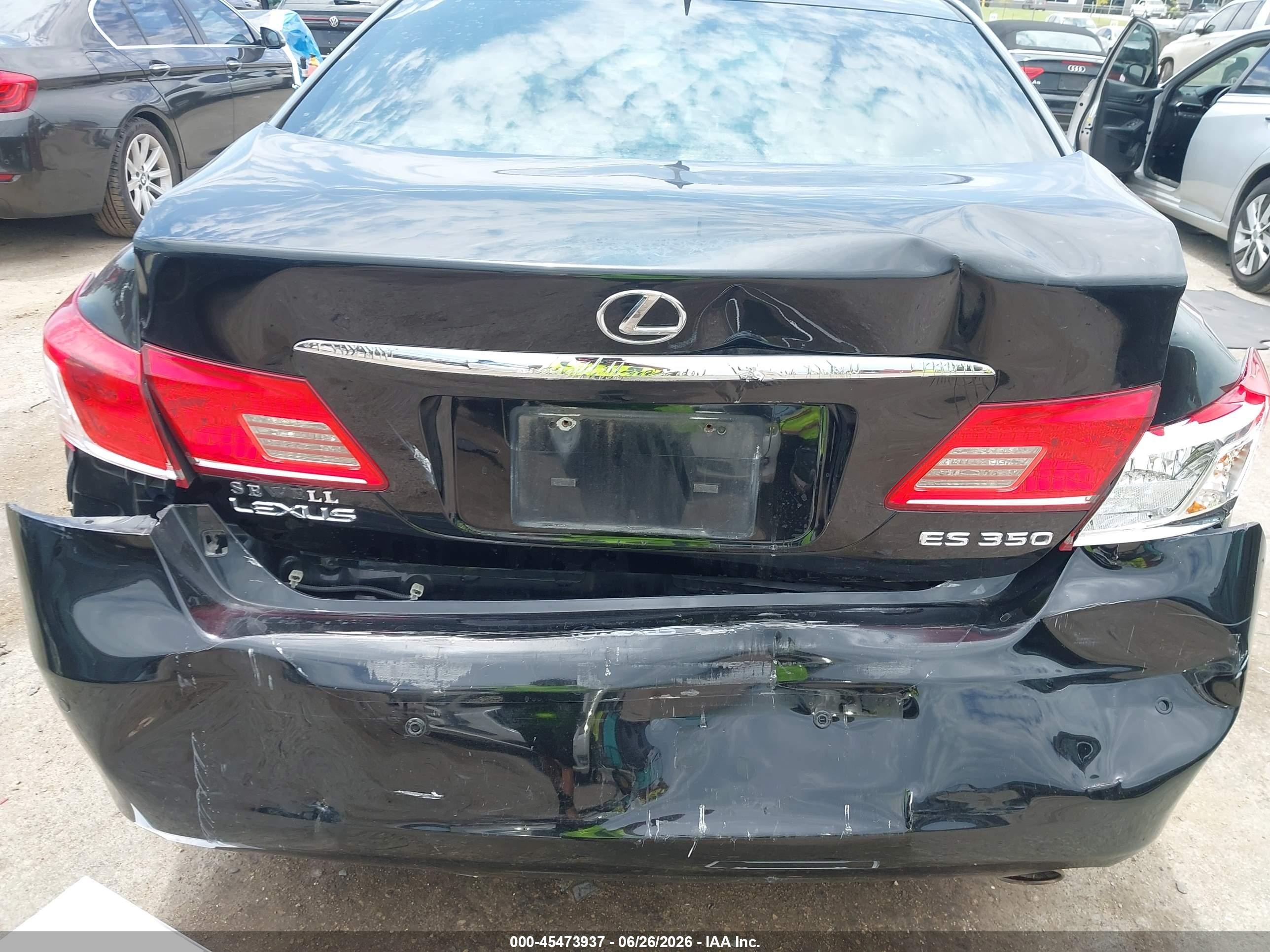 2010 Lexus Es 350   Black vin: JTHBK1EGXA2401025