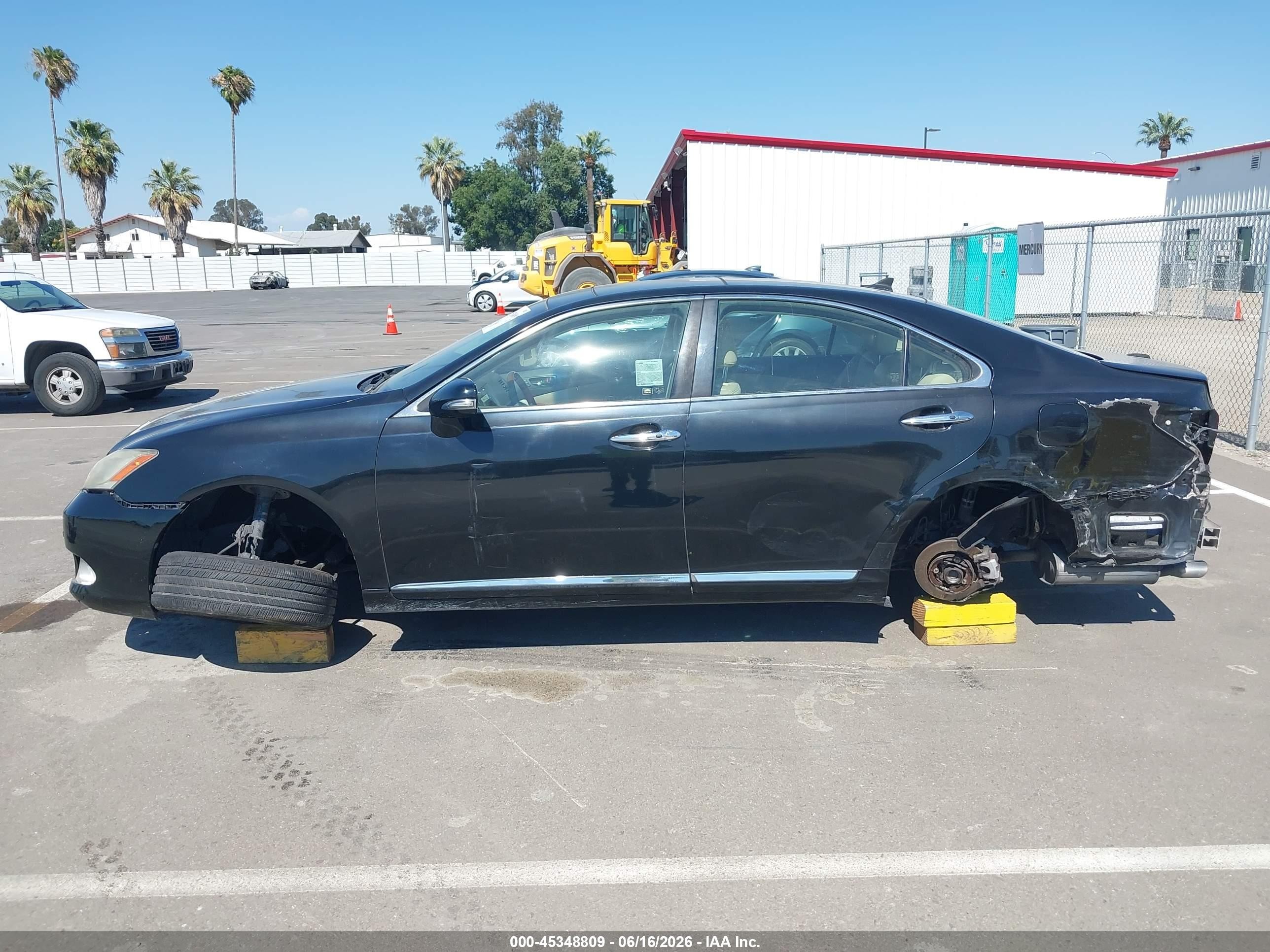 2010 Lexus Es 350   Черный vin: JTHBK1EGXA2402627