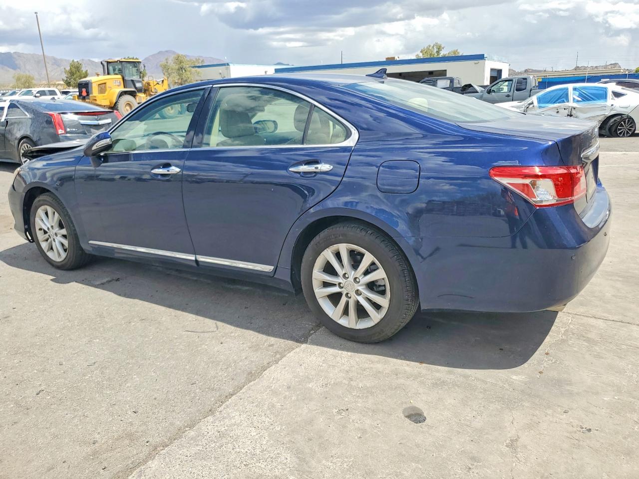 2011 Lexus Es 350 Синий vin: JTHBK1EGXB2420563