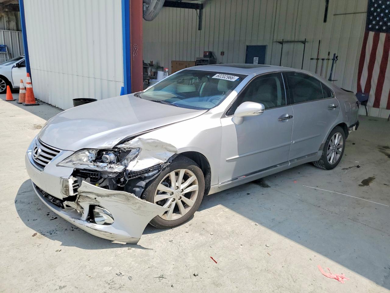 2011 Lexus Es 350 Silver vin: JTHBK1EGXB2427304