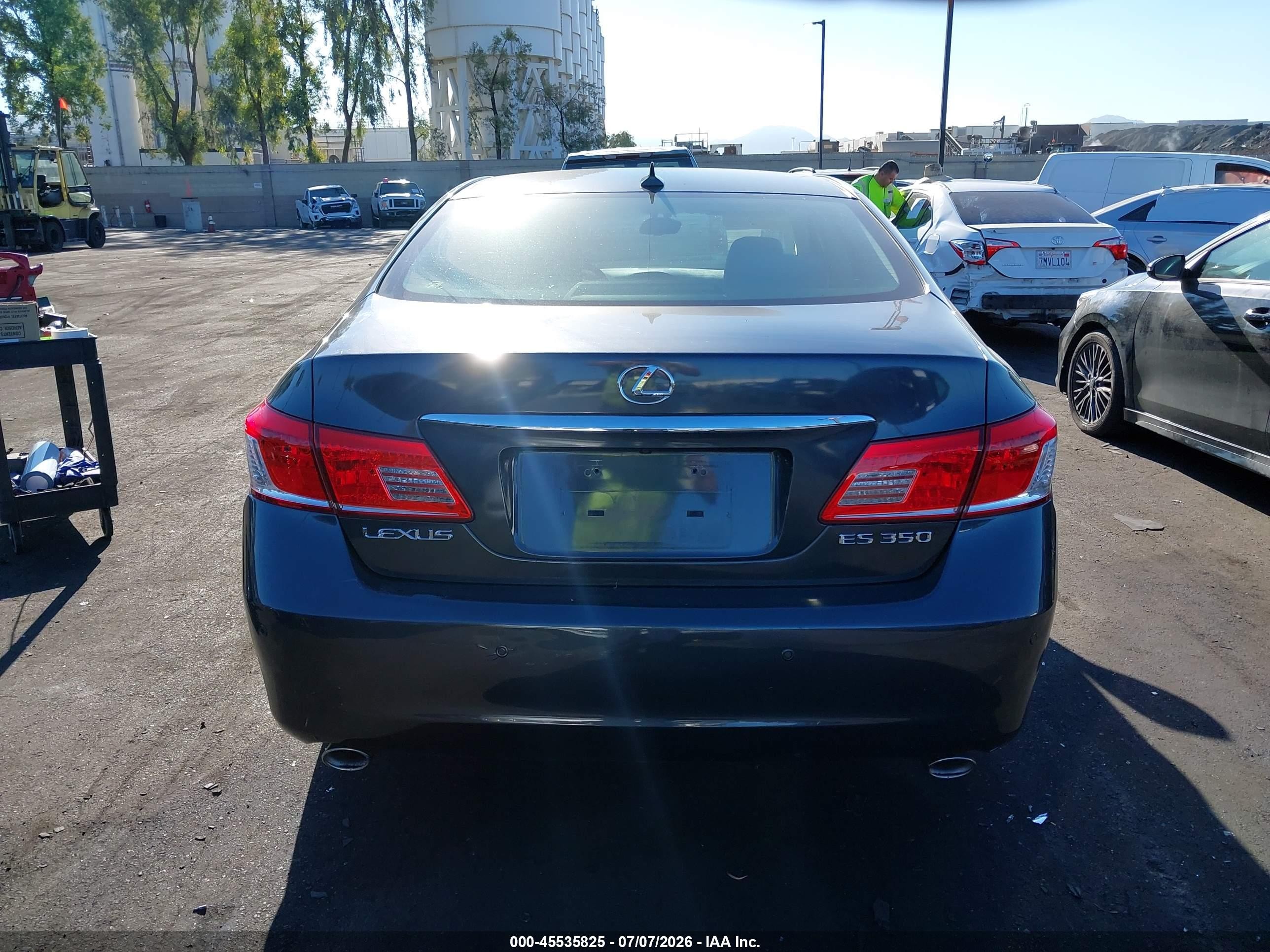 2011 Lexus Es 350   Gray vin: JTHBK1EGXB2428856