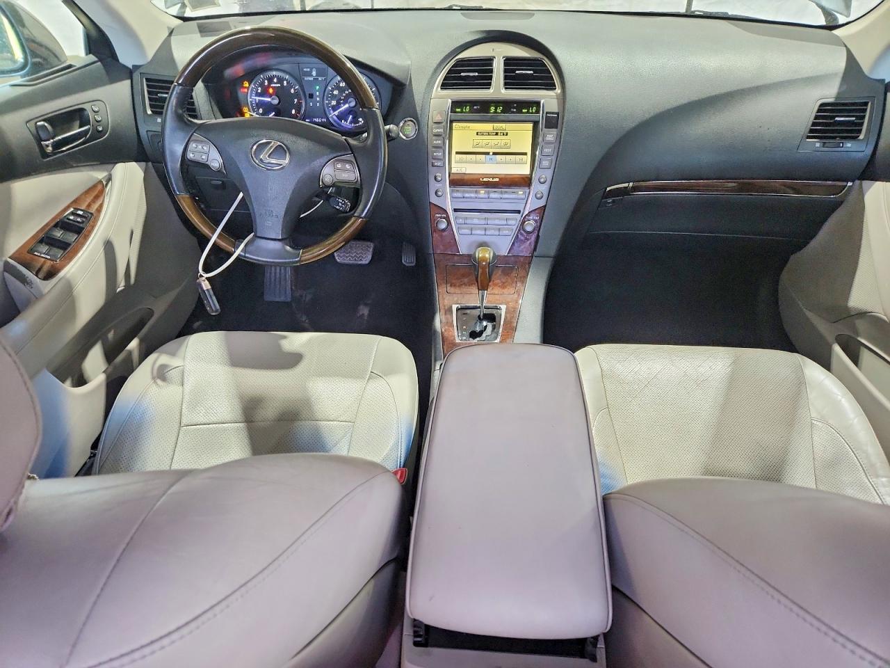 2011 Lexus Es 350 Серый vin: JTHBK1EGXB2429733