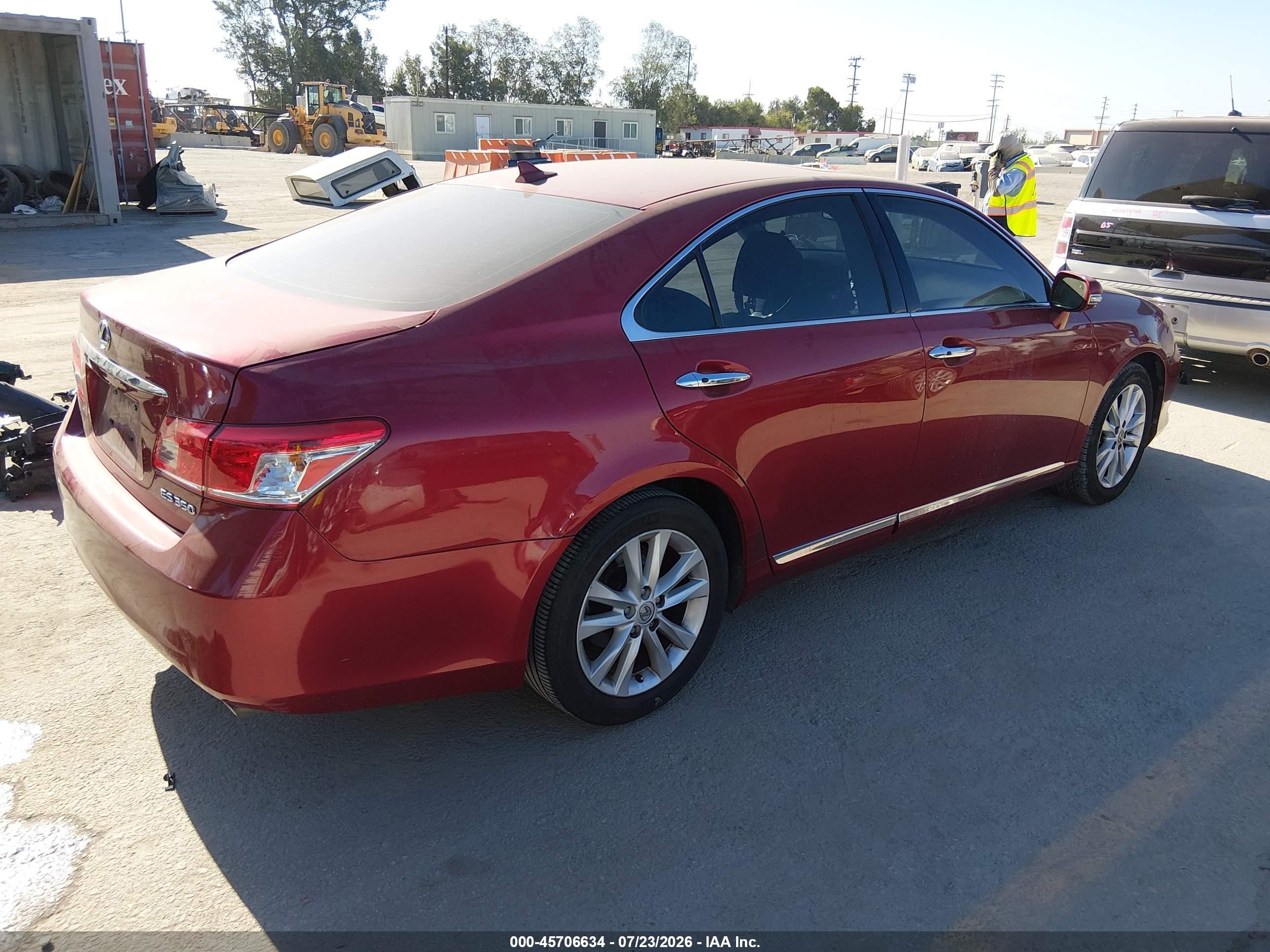 2011 Lexus Es 350 Red vin: JTHBK1EGXB2431126