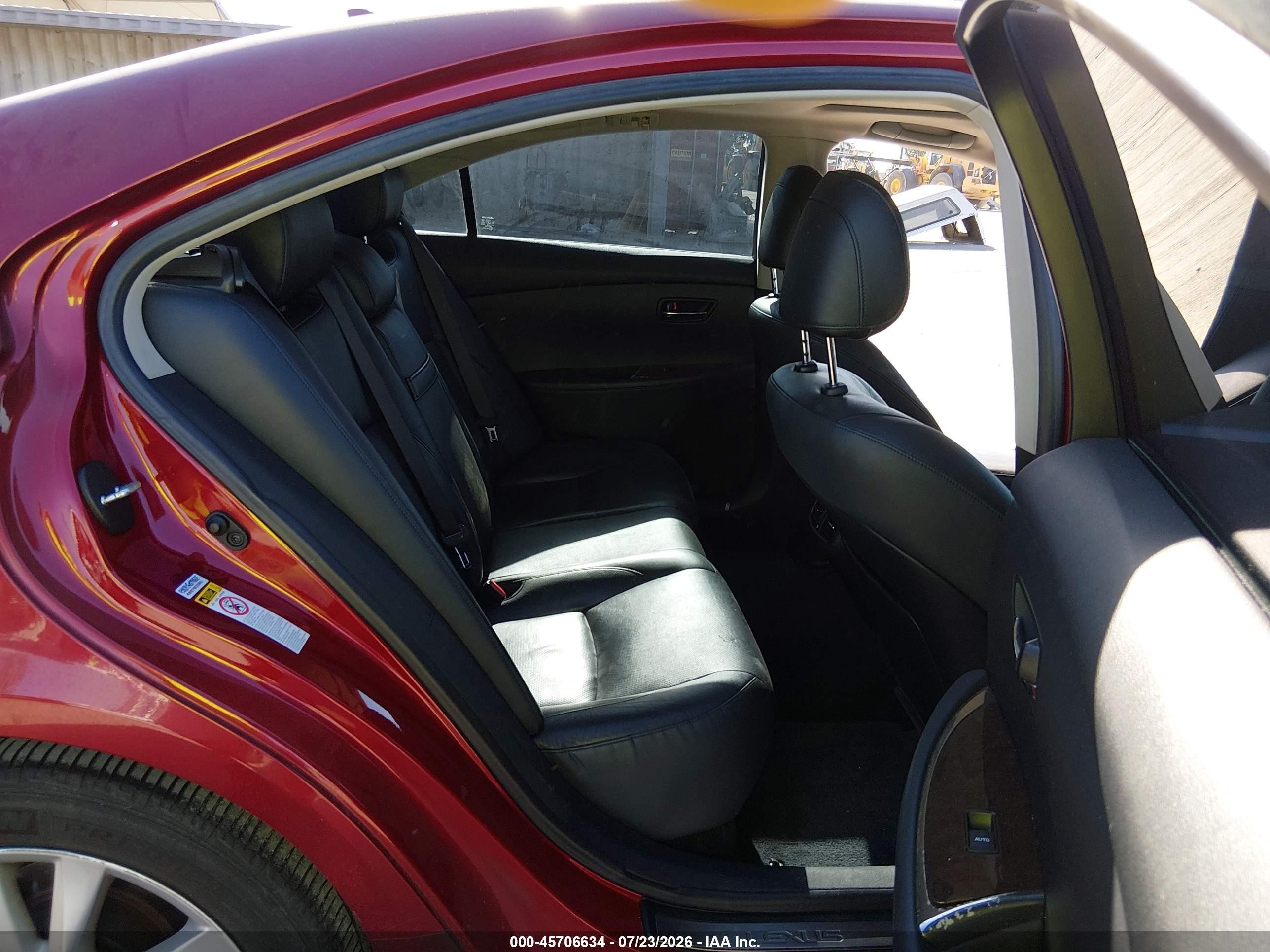 2011 Lexus Es 350   Red vin: JTHBK1EGXB2431126