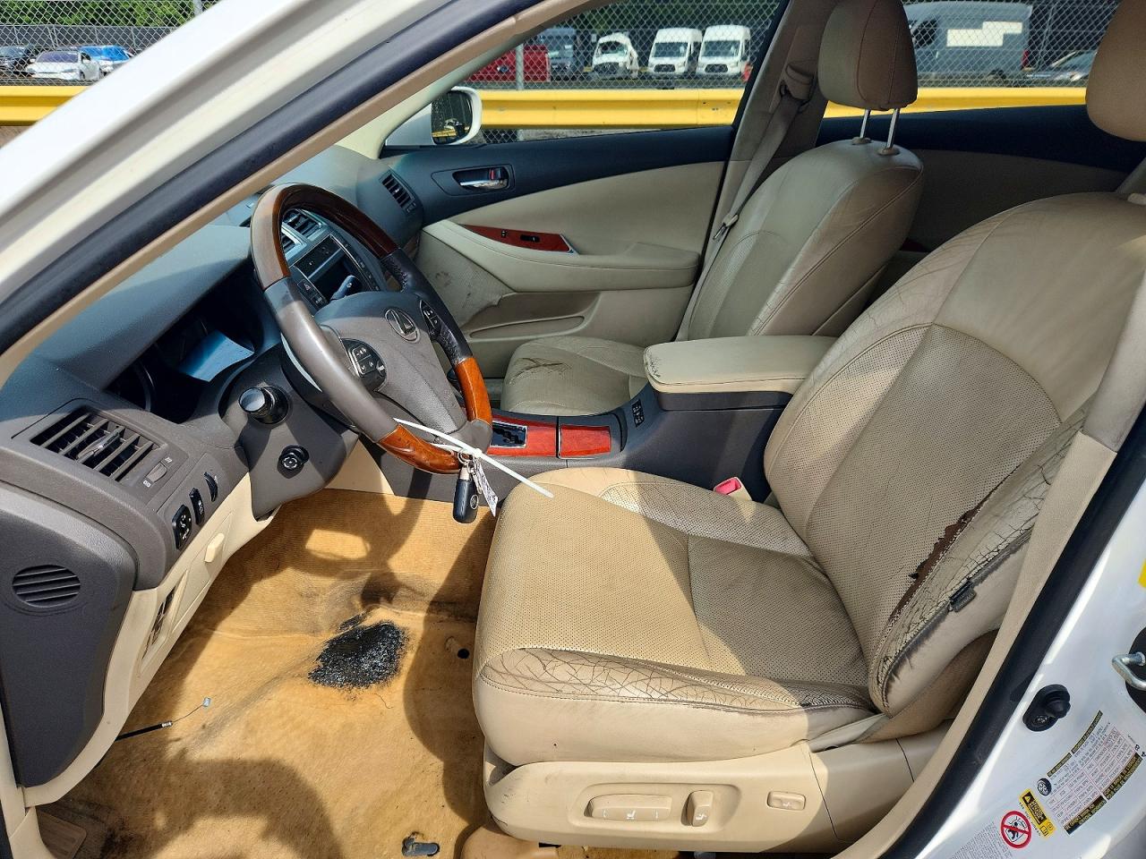 2011 Lexus Es 350 White vin: JTHBK1EGXB2431353