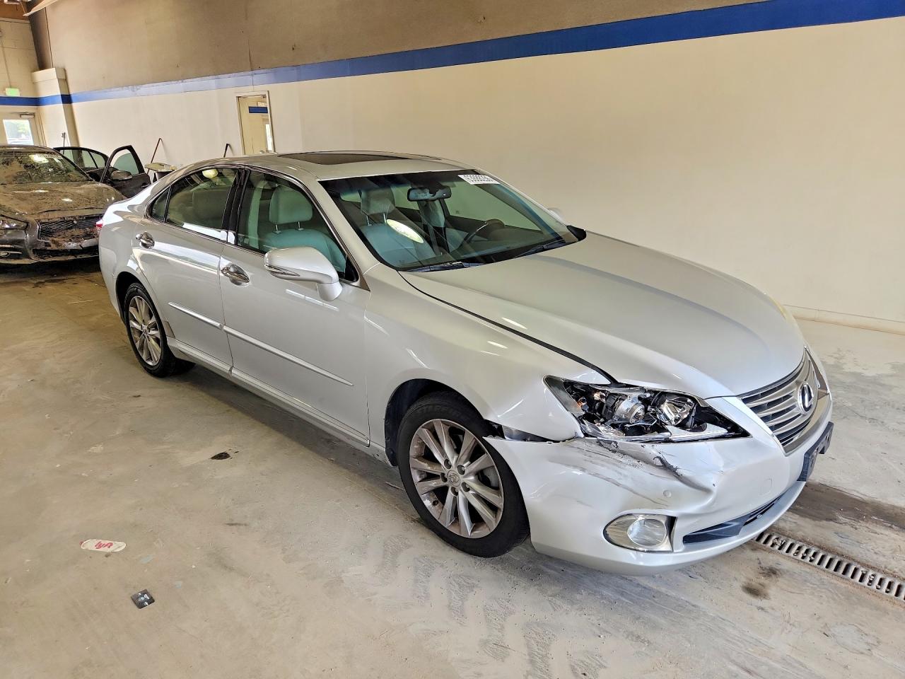 2011 Lexus Es 350 Silver vin: JTHBK1EGXB2458729