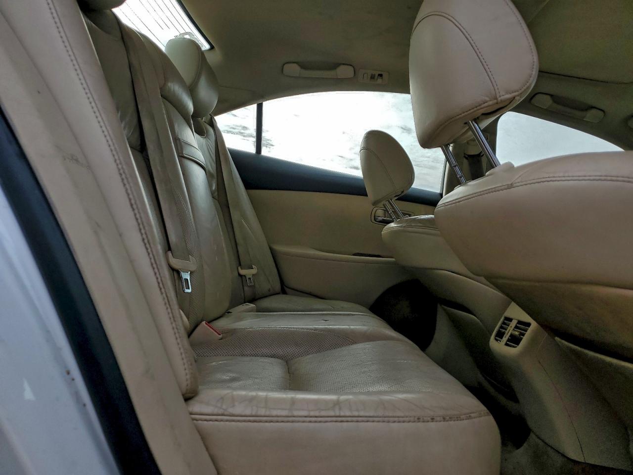 2011 Lexus Es 350 White vin: JTHBK1EGXB2466796