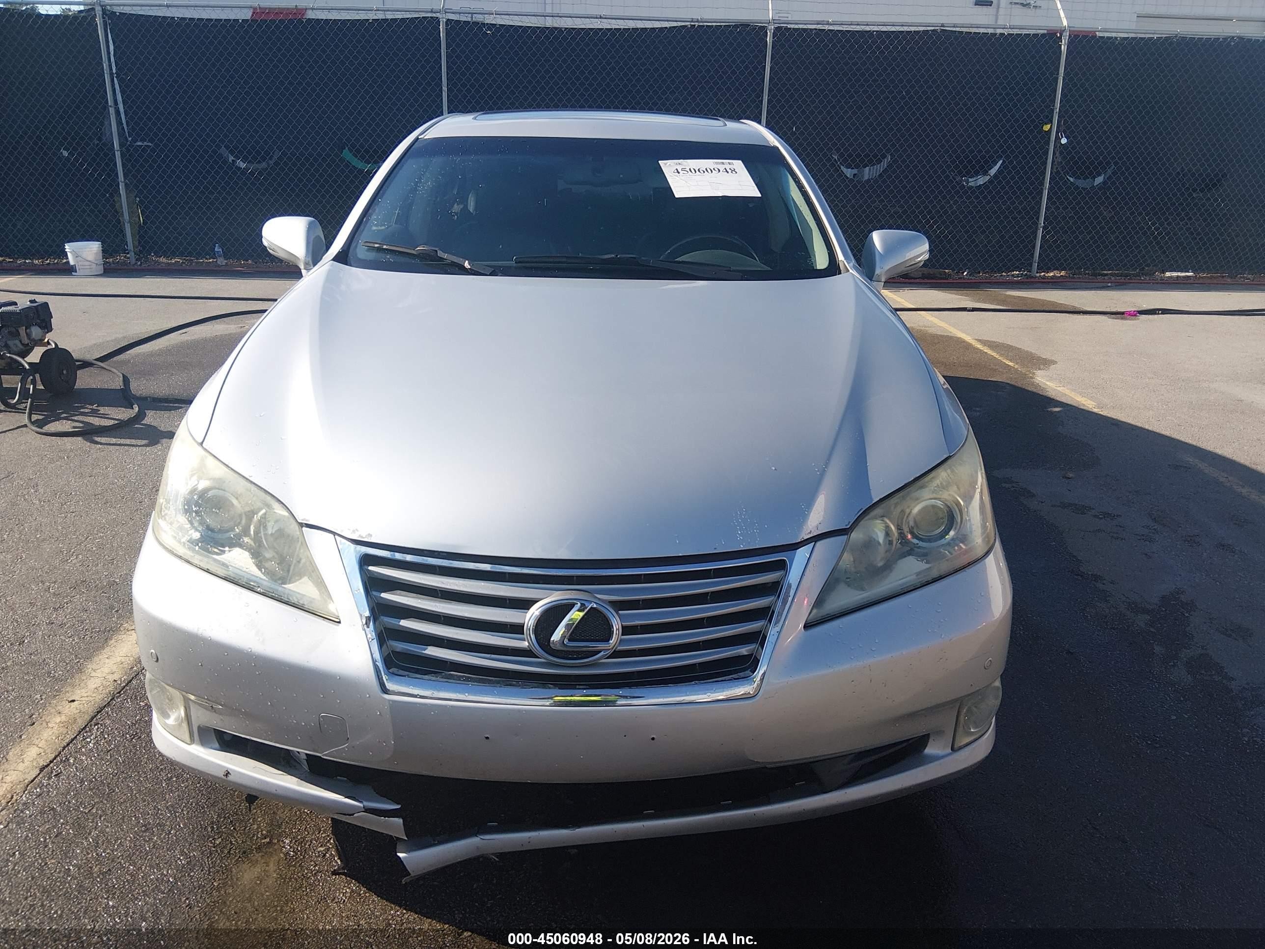 2012 Lexus Es 350   Silver vin: JTHBK1EGXC2482370