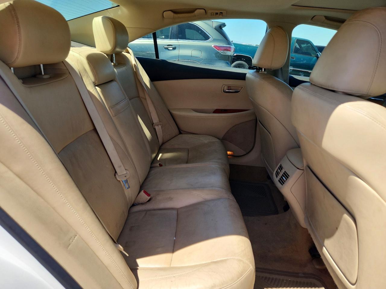 2012 Lexus Es 350 White vin: JTHBK1EGXC2507140