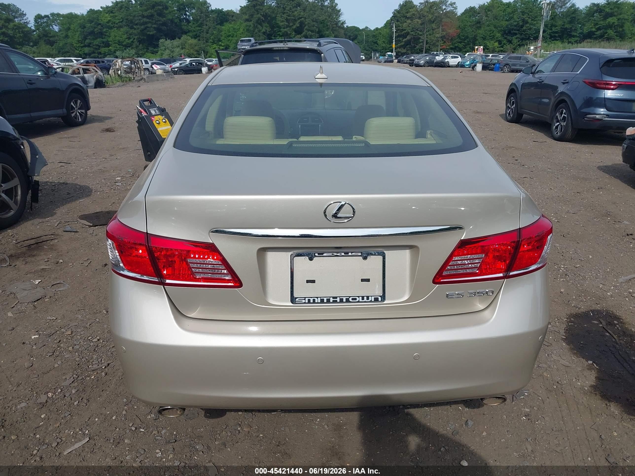 2012 Lexus Es 350 Beige vin: JTHBK1EGXC2510376