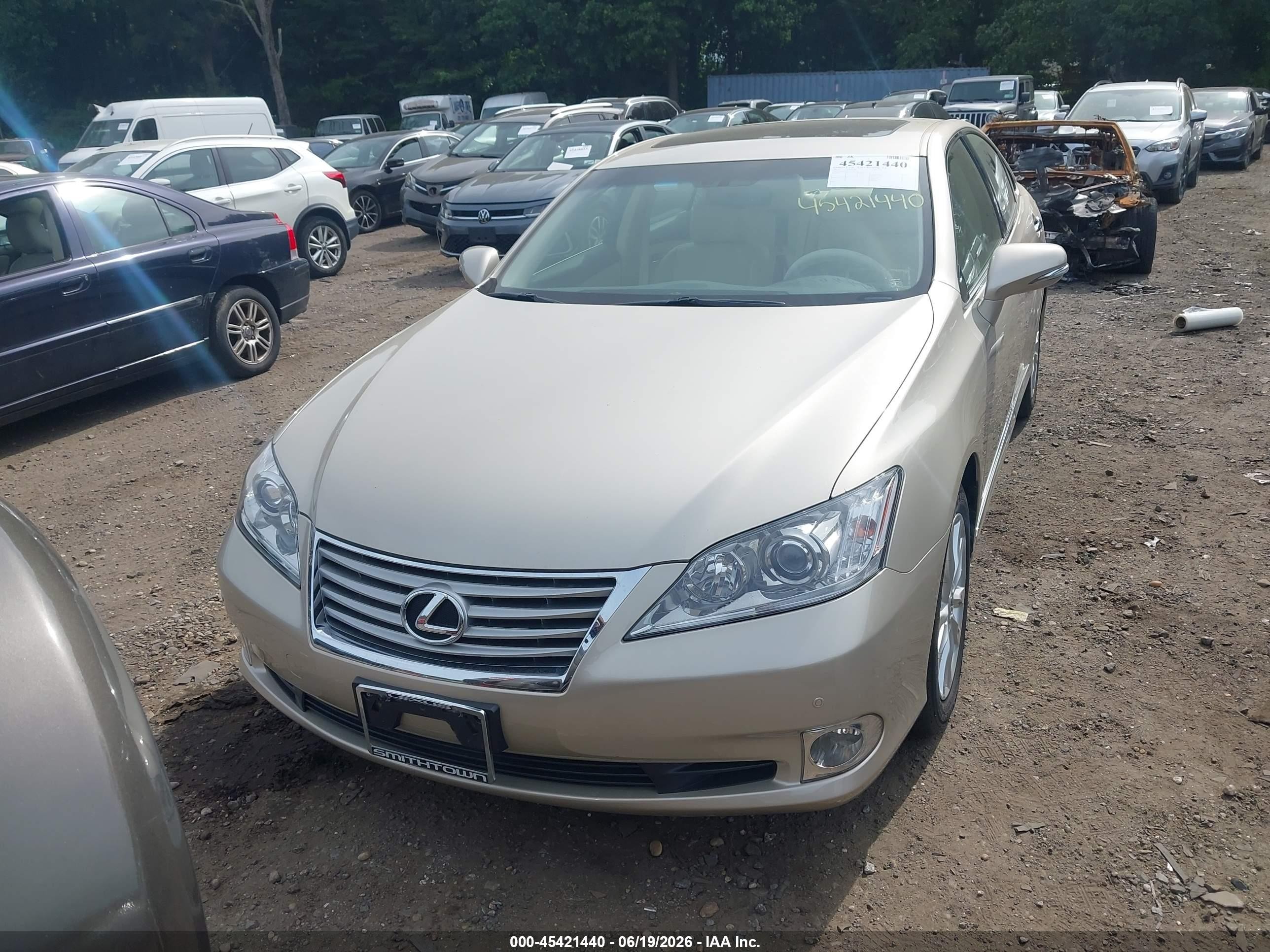 2012 Lexus Es 350 Beige vin: JTHBK1EGXC2510376