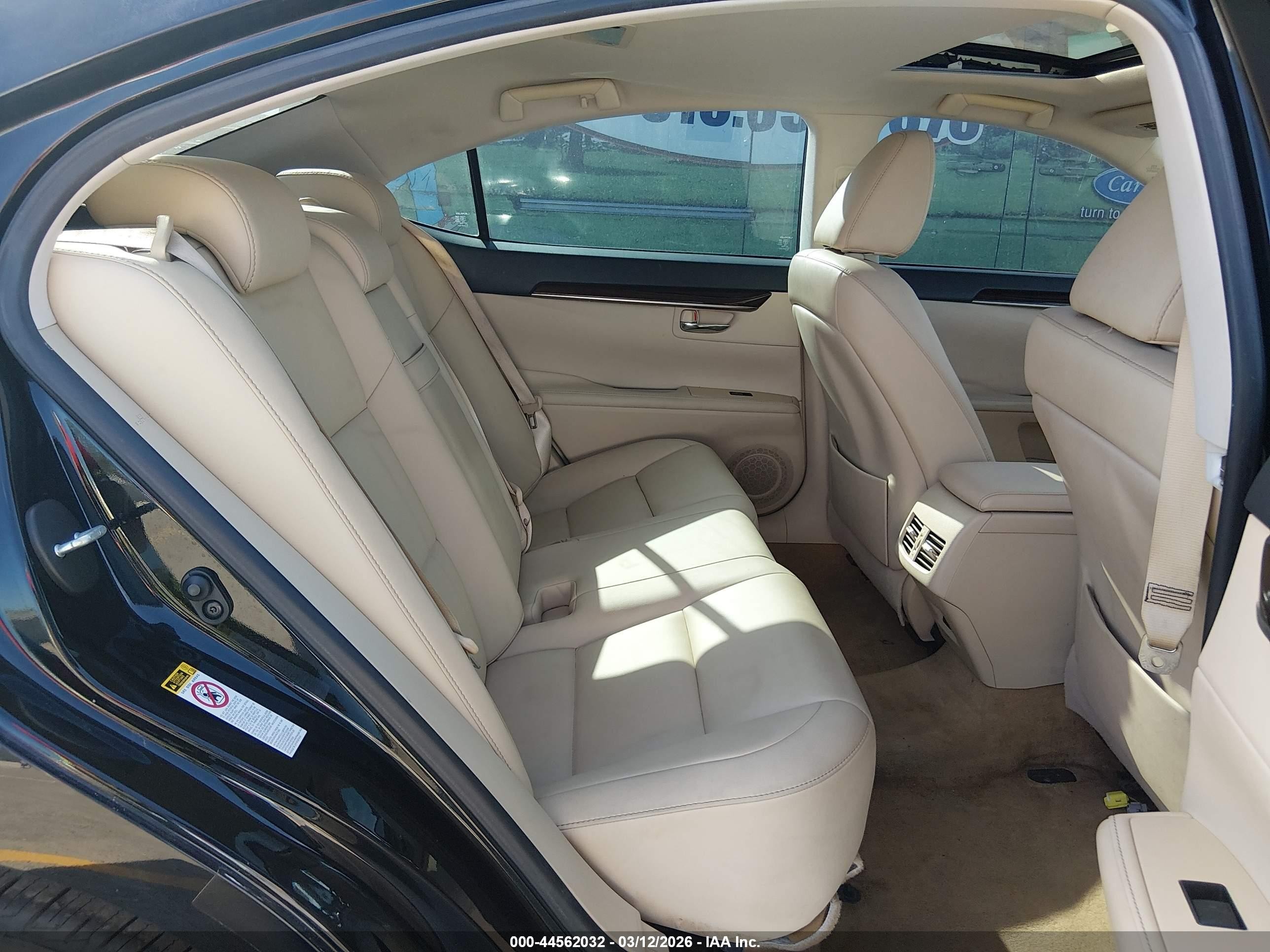 2013 Lexus Es 350   Black vin: JTHBK1GG0D2032645