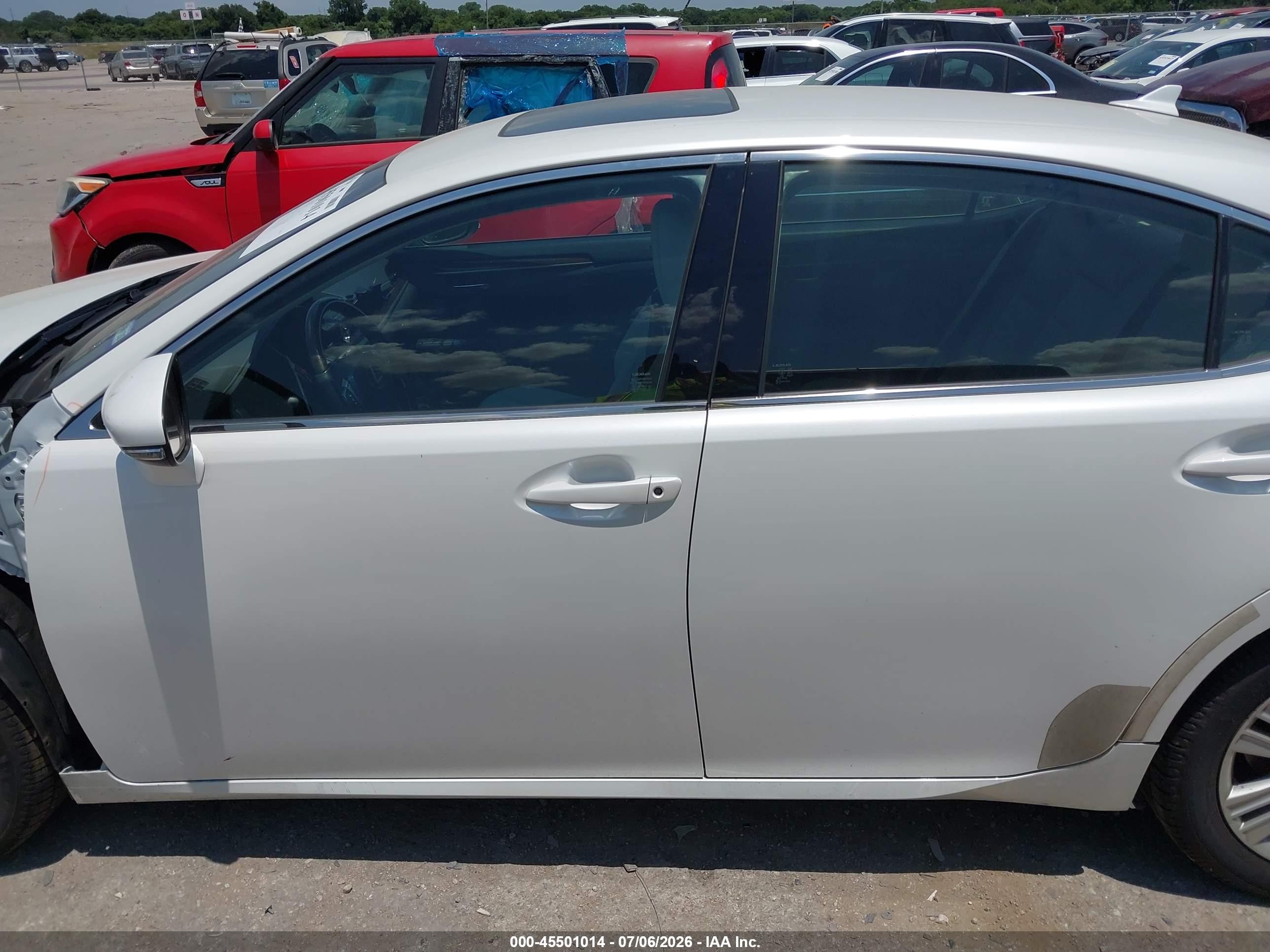 2013 Lexus Es 350   White vin: JTHBK1GG0D2044133