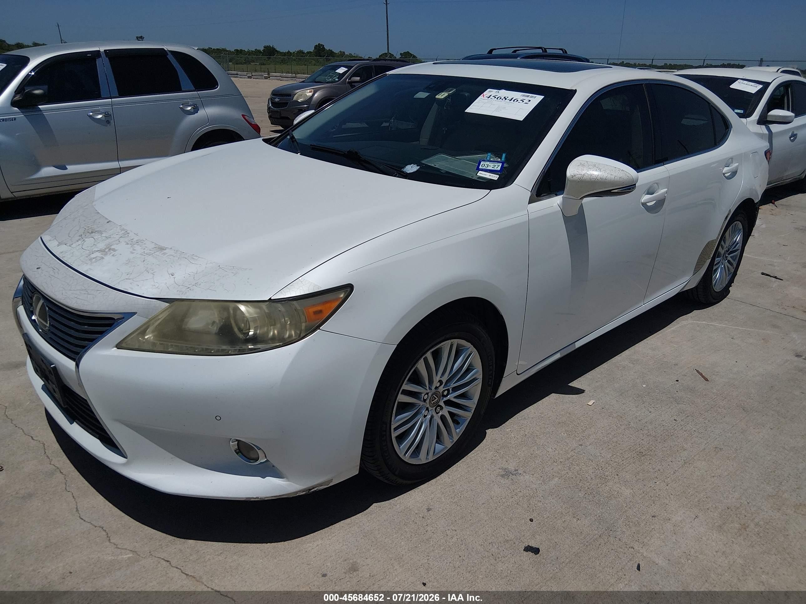 2013 Lexus Es 350   White vin: JTHBK1GG0D2045864