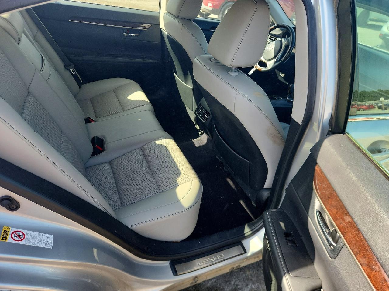 2014 Lexus Es 350 Серебряный vin: JTHBK1GG0E2107605