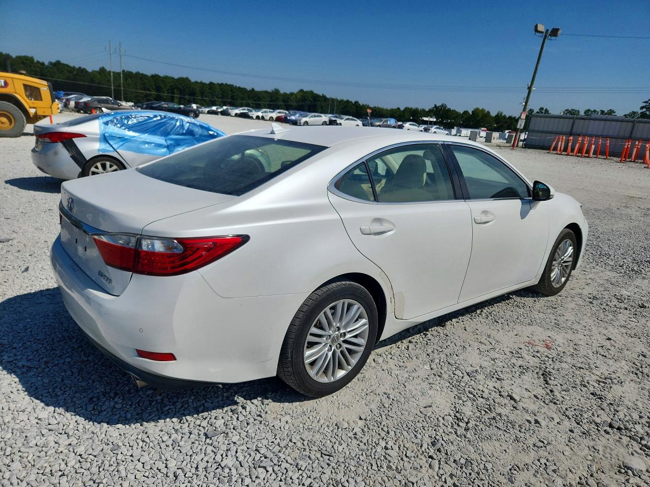 2014 Lexus Es 350 White vin: JTHBK1GG0E2110102