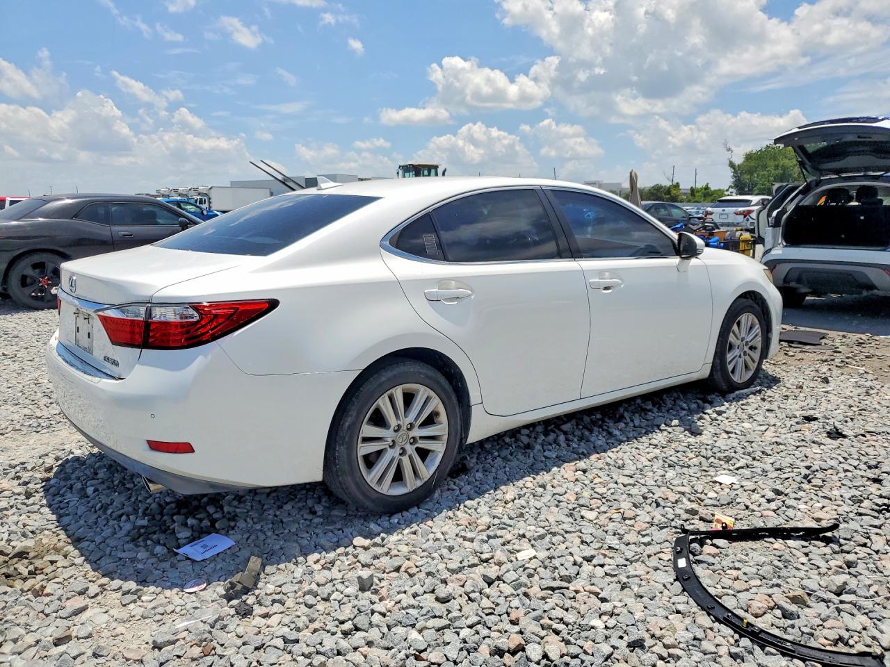 2014 Lexus Es 350 White vin: JTHBK1GG0E2113582