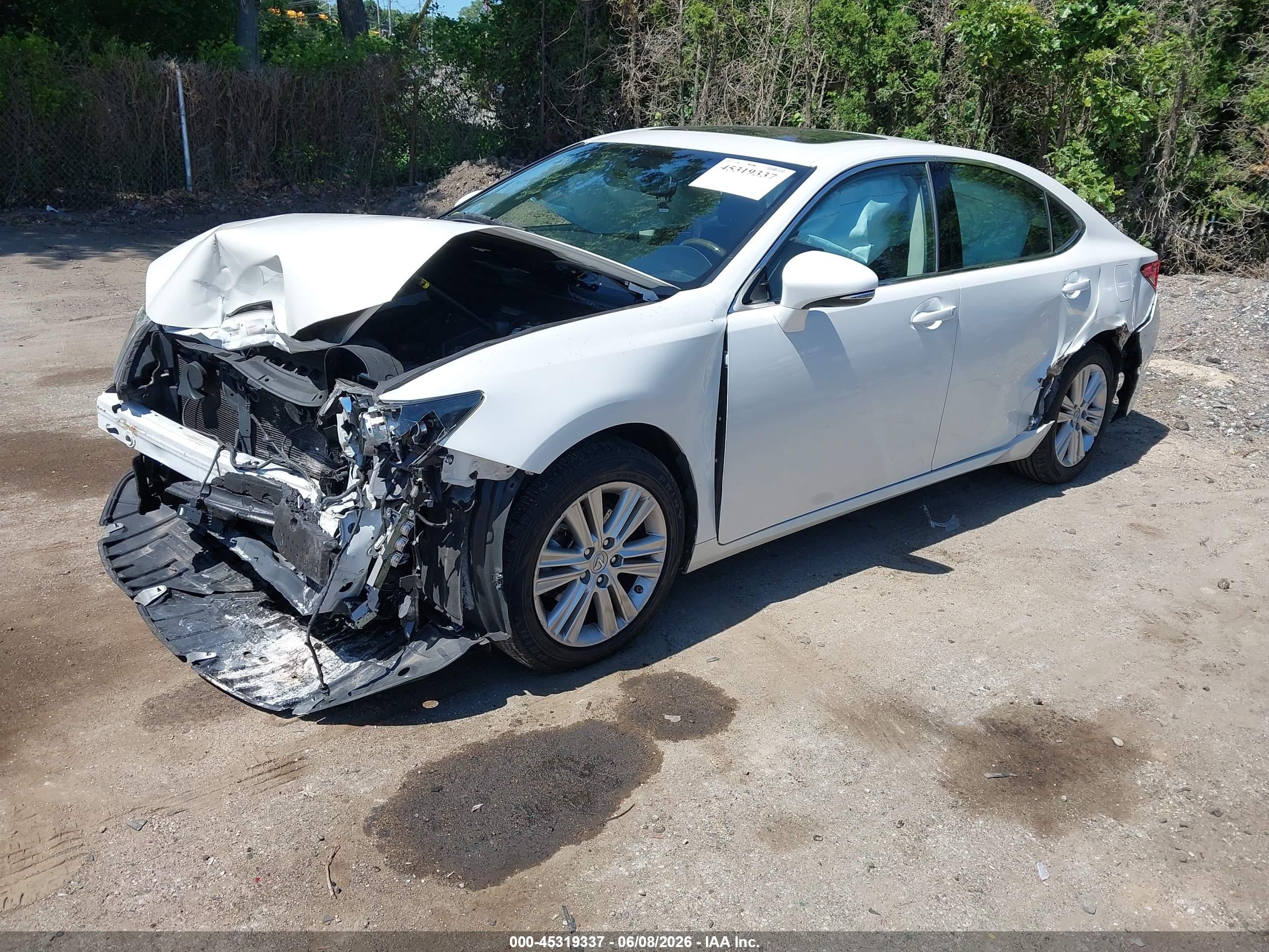 2014 Lexus Es 350   White vin: JTHBK1GG0E2115056