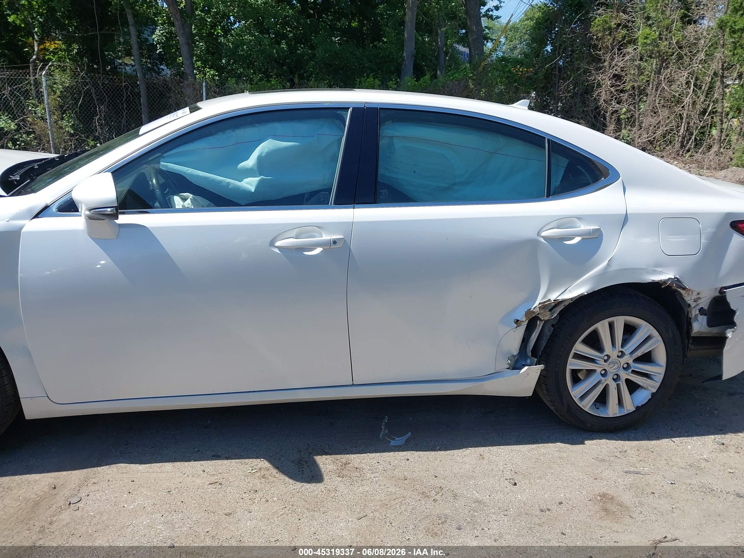 2014 Lexus Es 350   White vin: JTHBK1GG0E2115056
