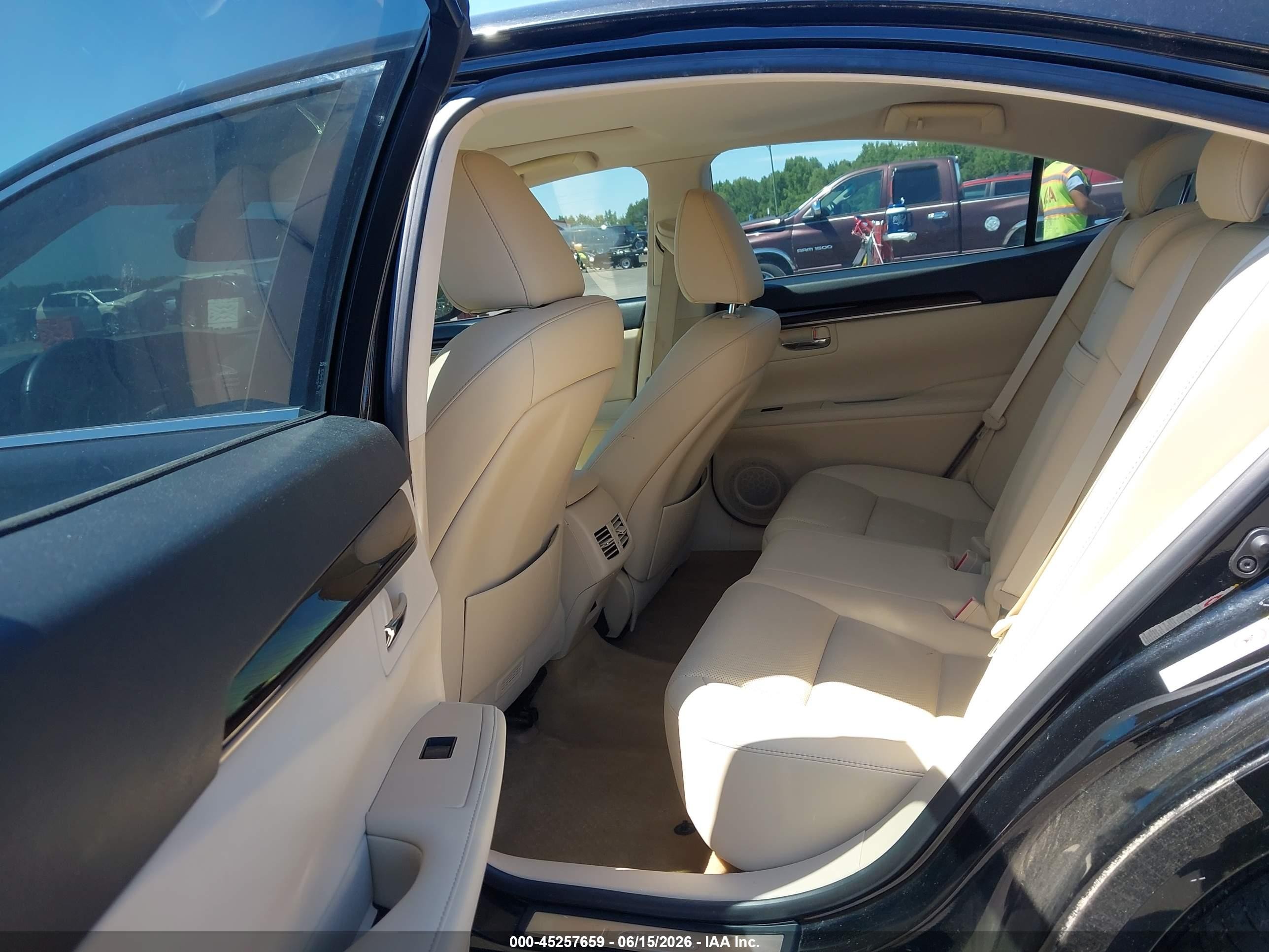 2014 Lexus Es 350 Black vin: JTHBK1GG0E2126333