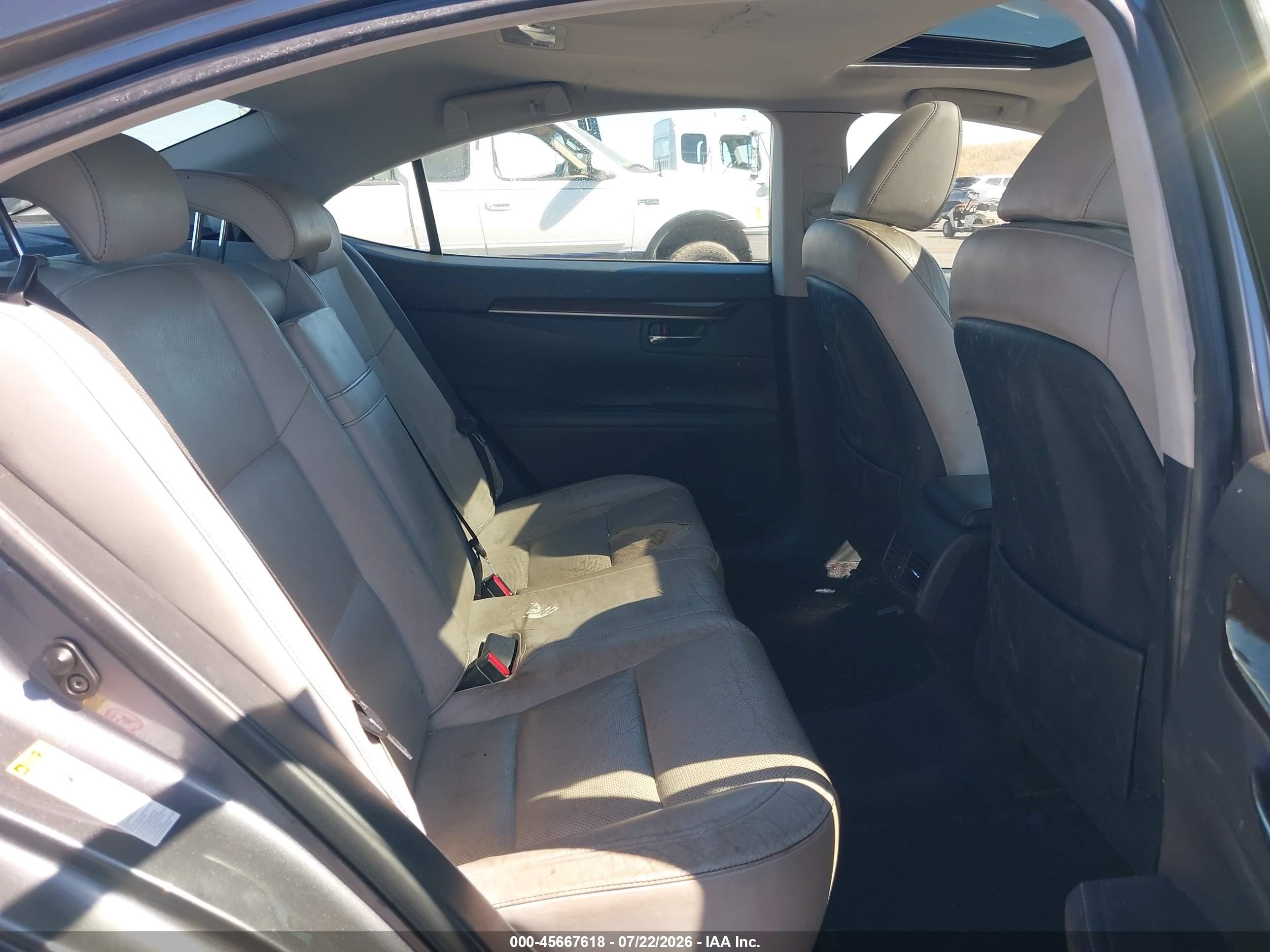 2014 Lexus Es 350   Gray vin: JTHBK1GG0E2130429