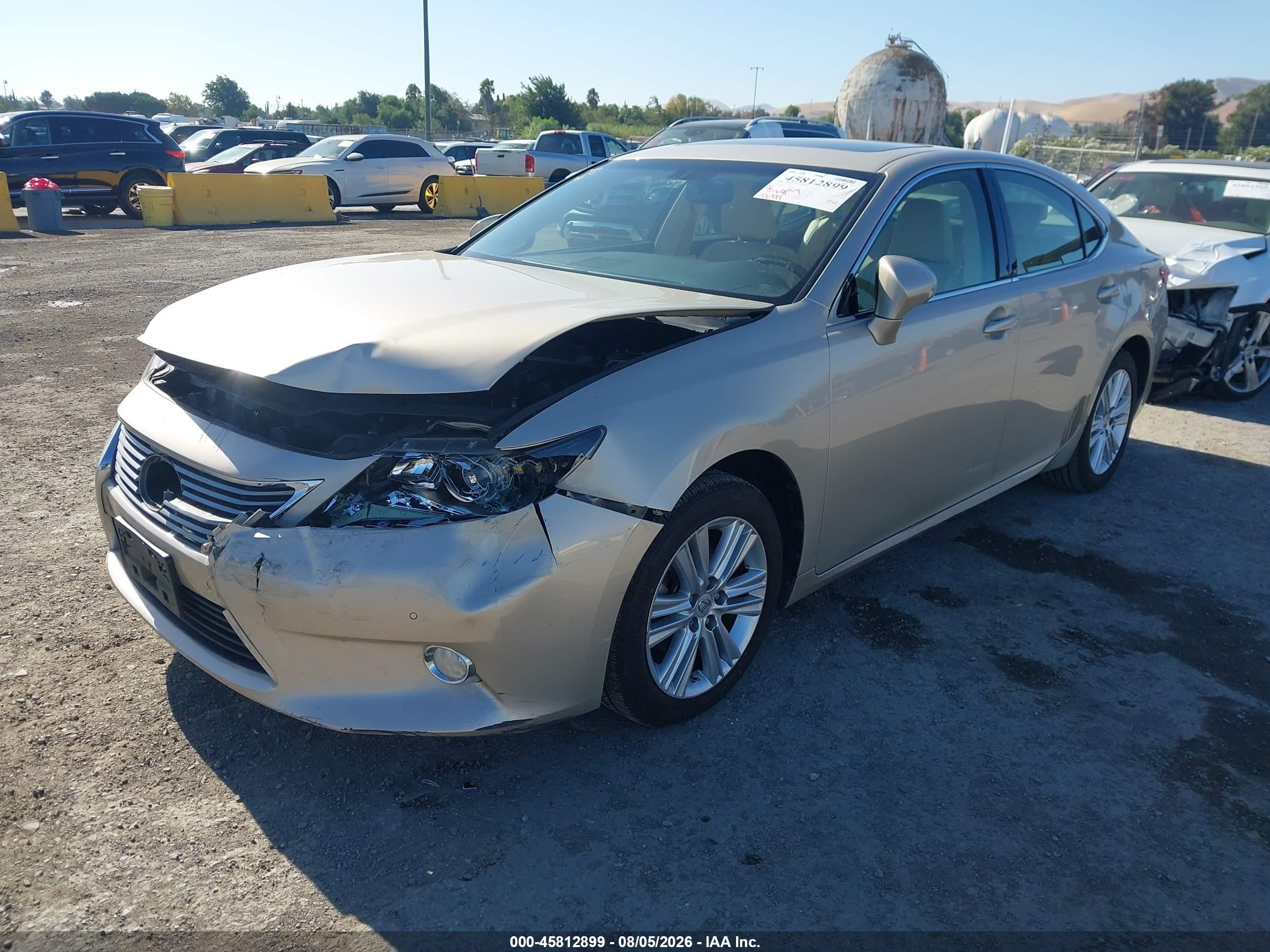 2014 Lexus Es 350   Gold vin: JTHBK1GG0E2132147