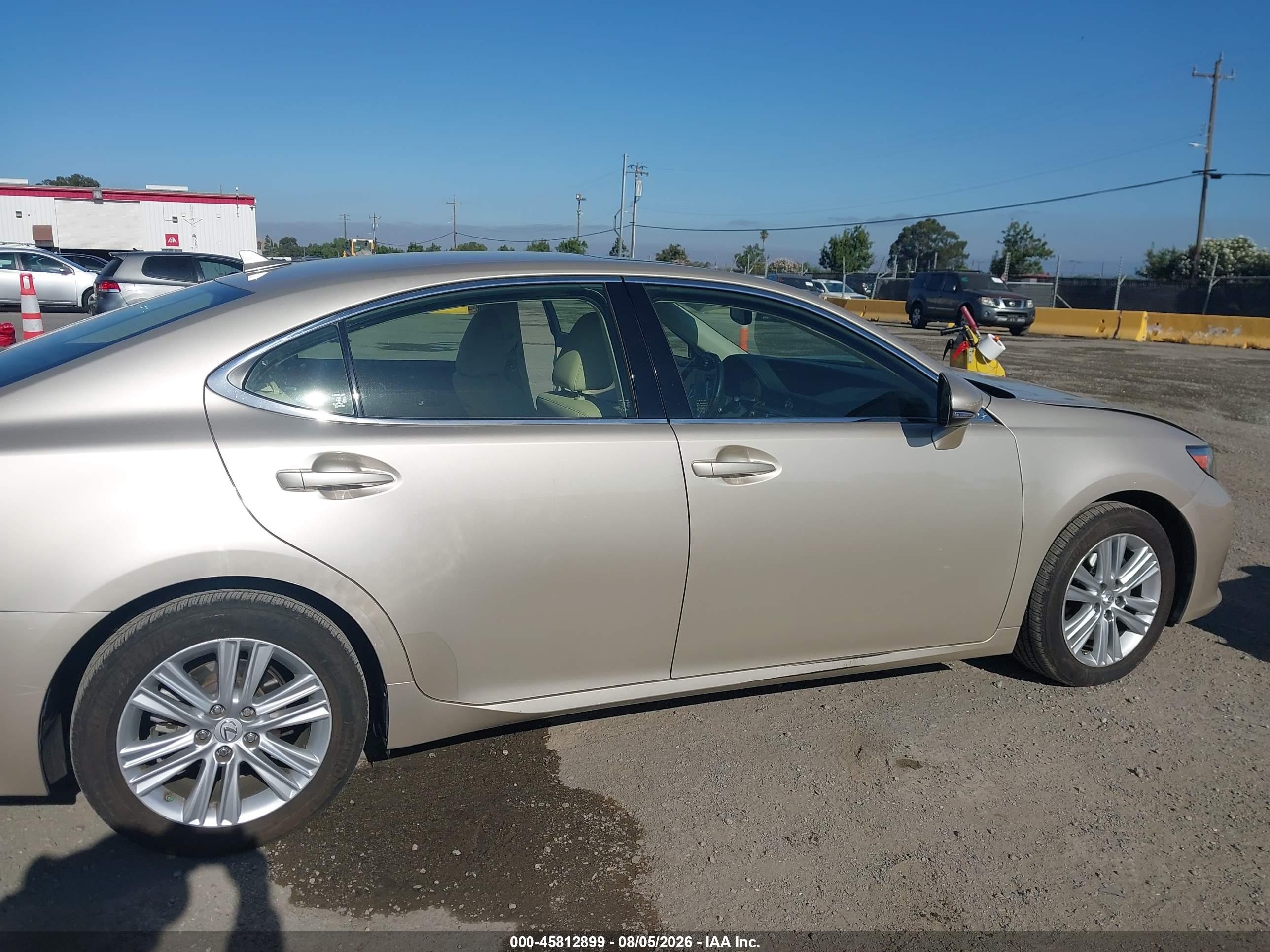 2014 Lexus Es 350   Gold vin: JTHBK1GG0E2132147