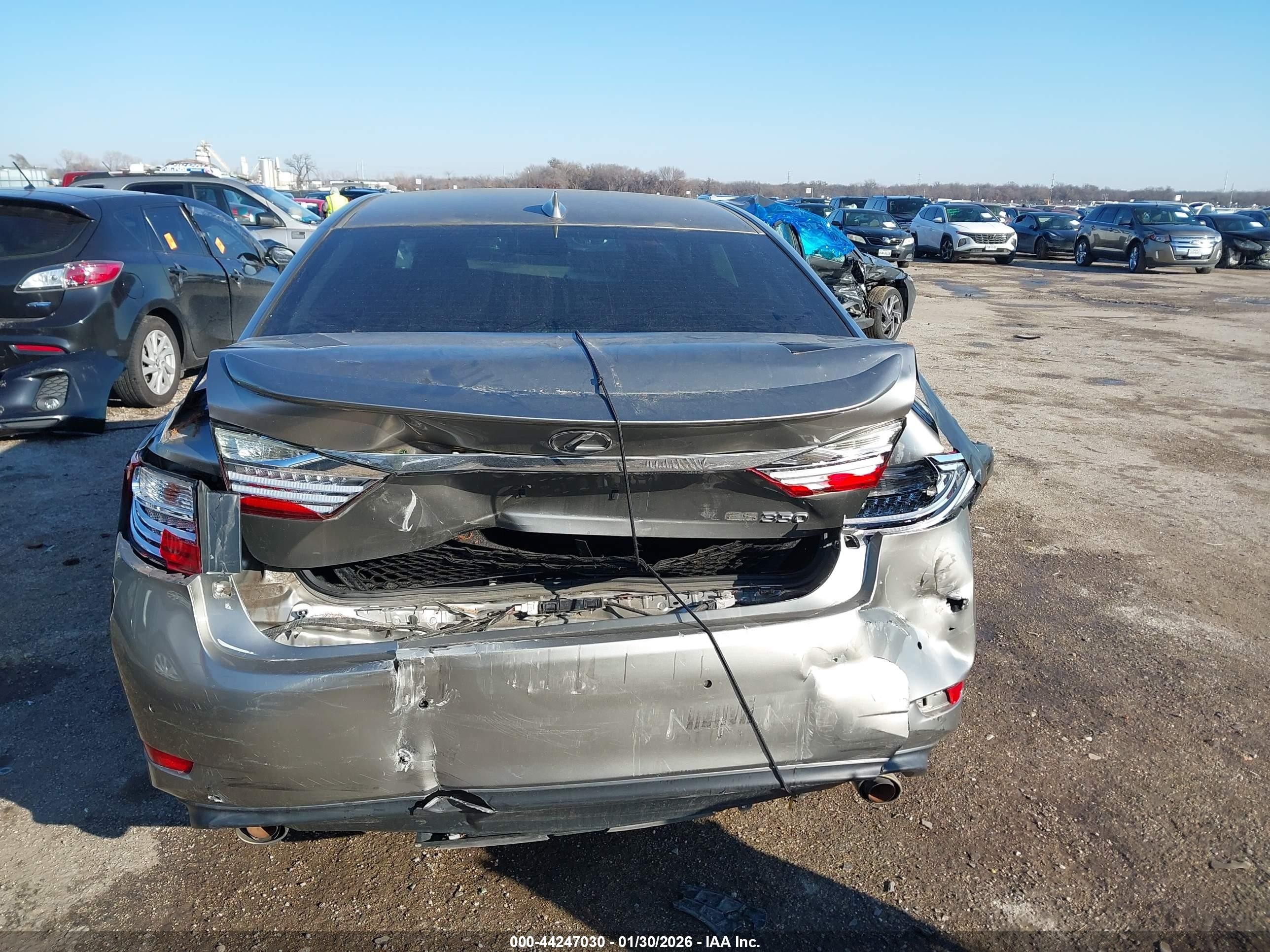 2015 Lexus Es 350   Silver vin: JTHBK1GG0F2174769