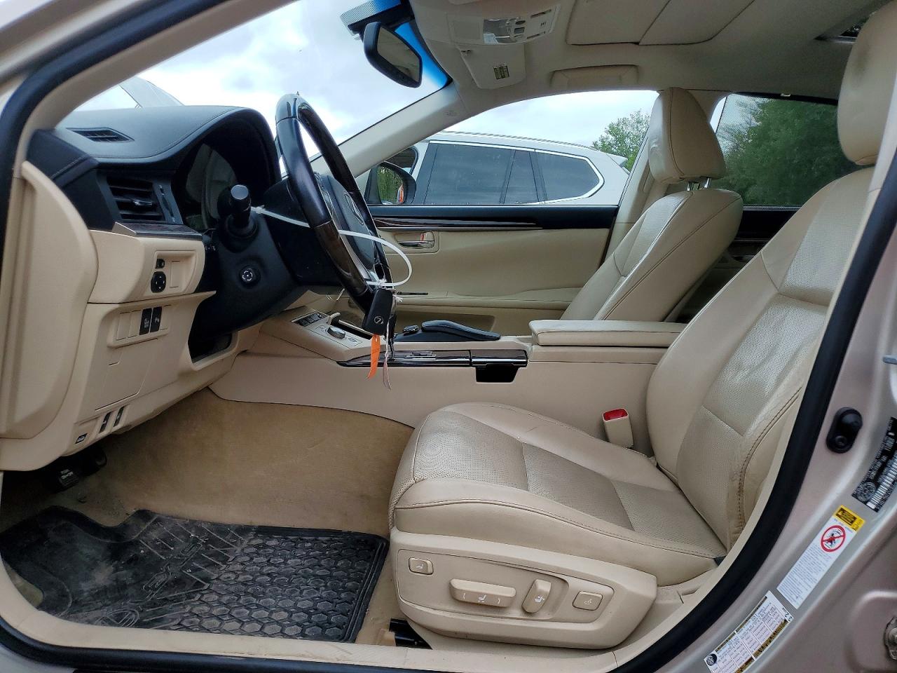 2015 Lexus Es 350 Beige vin: JTHBK1GG0F2201890