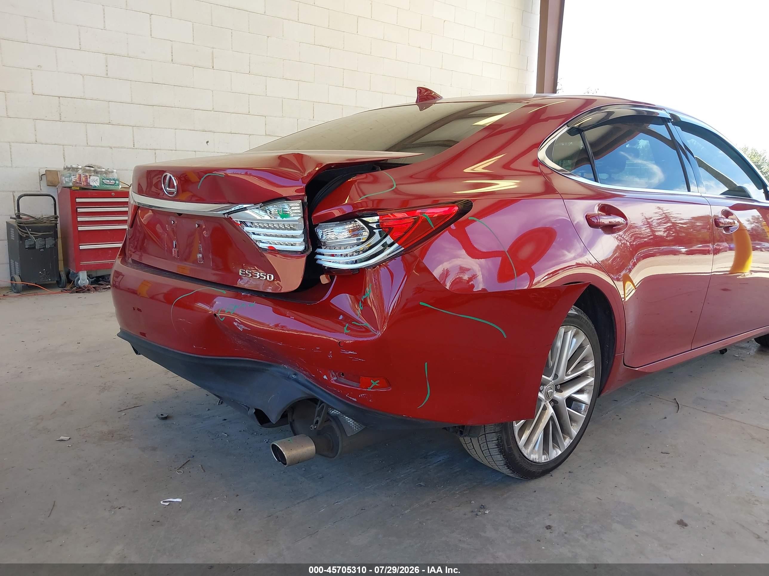 2015 Lexus Es 350   Red vin: JTHBK1GG0F2208581